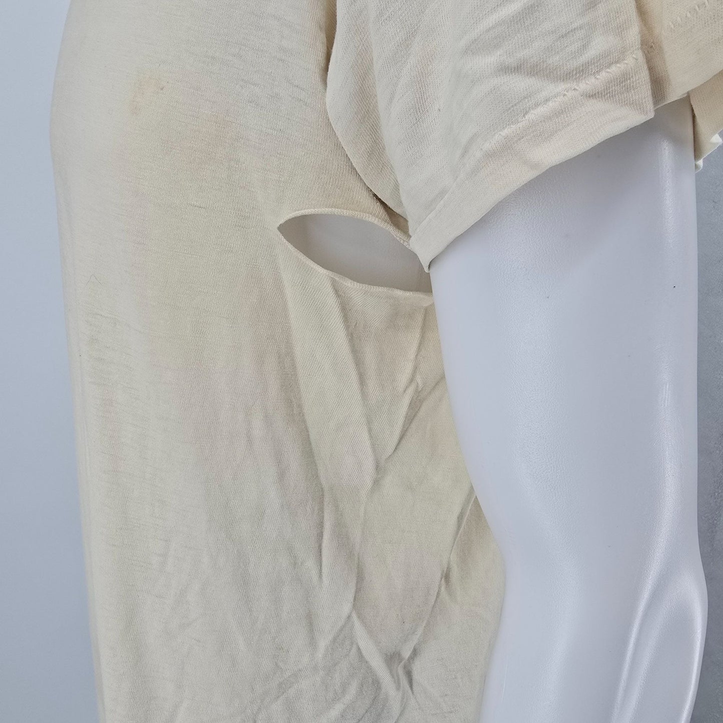Distressed Vintage 1960s Fruit of the Loom Blank V-Neck Undershirt/T-Shirt (M/L)