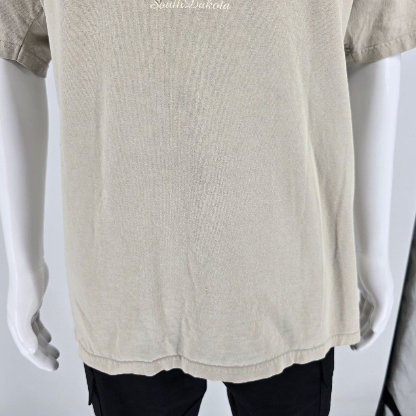 Vintage 2000s Anvil Silkmasters South Dakota Bison Wildlife T-Shirt (2XL)