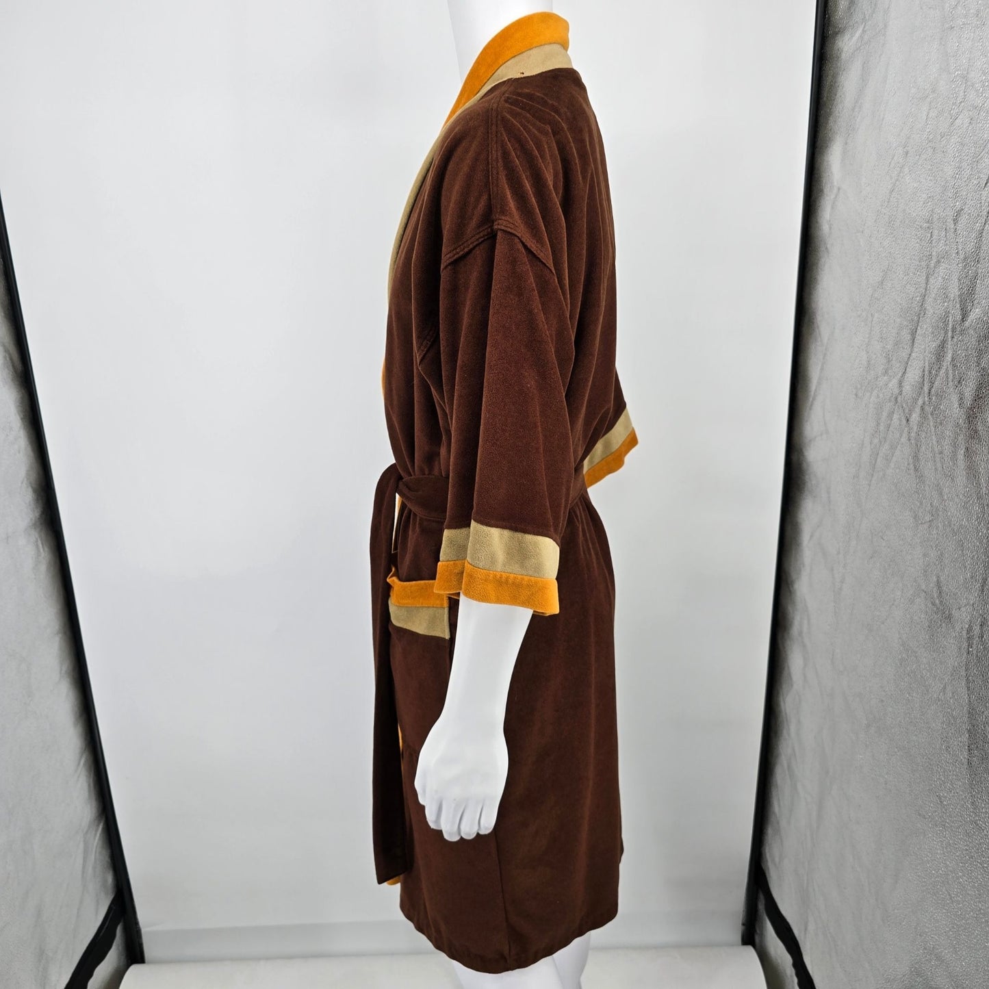 Vintage 1970s Weldon Brown/Gold/Tan Arnel Blend Lounge/Smoking Robe (OSFA)