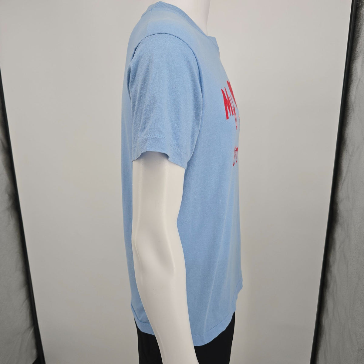 Vintage 1980s Screen Stars My Heart Belongs to a Fire Fighter T-Shirt (M)