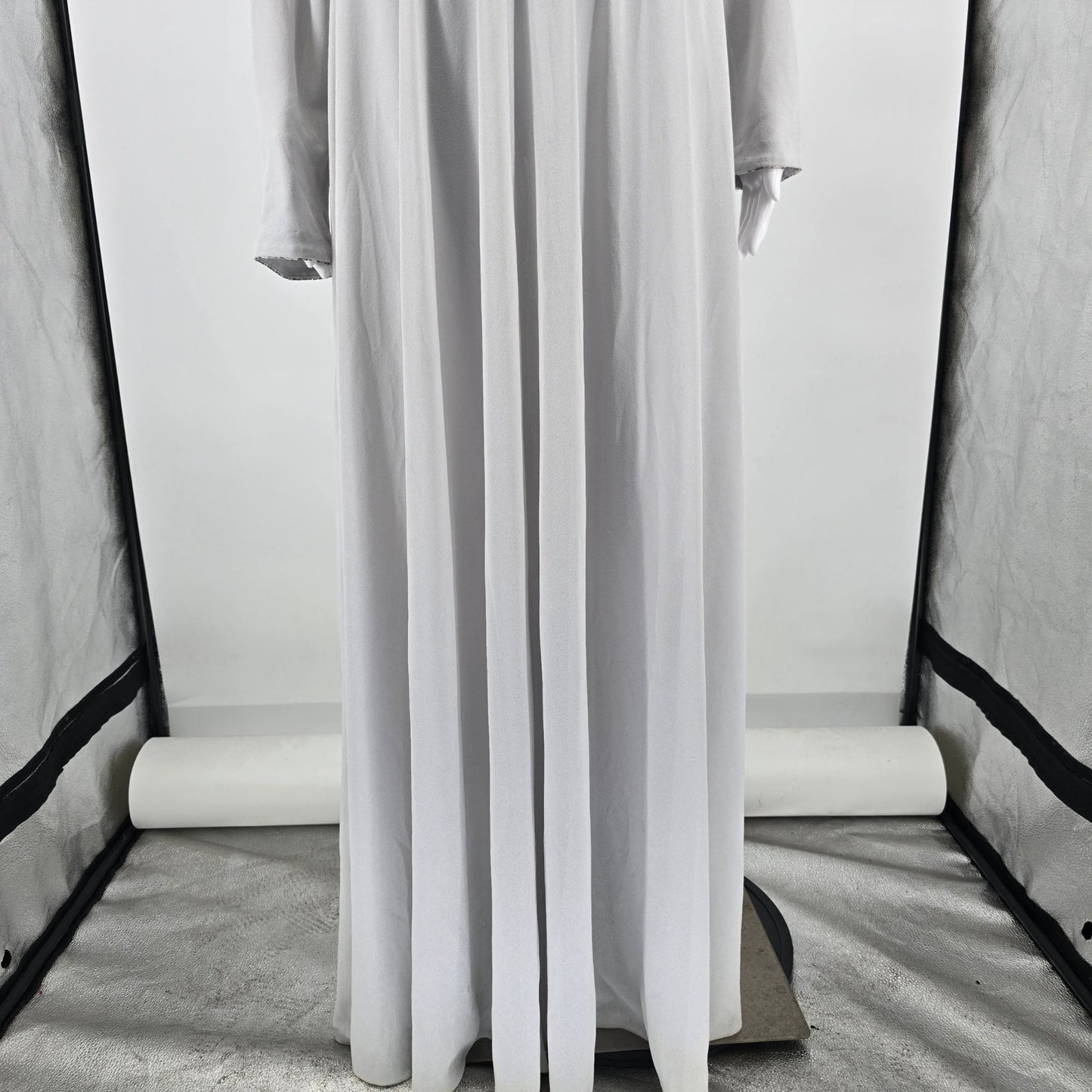 Vintage 1970s Gray Ruffle Collar Long Sleeve Hostess/Evening Maxi Dress (L)