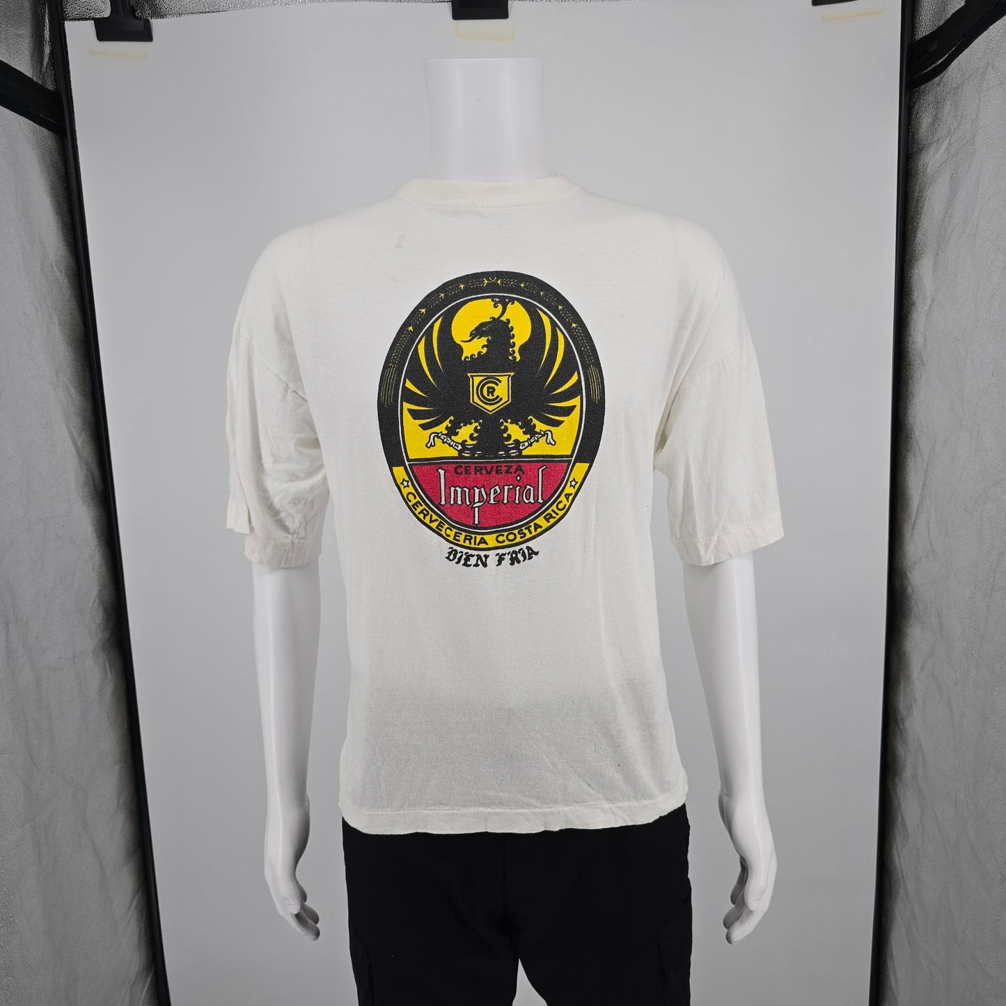 Vintage 1990s Cerveza Imperial Cerveceria Costa Rica Imperial Beer T-Shirt (XL)