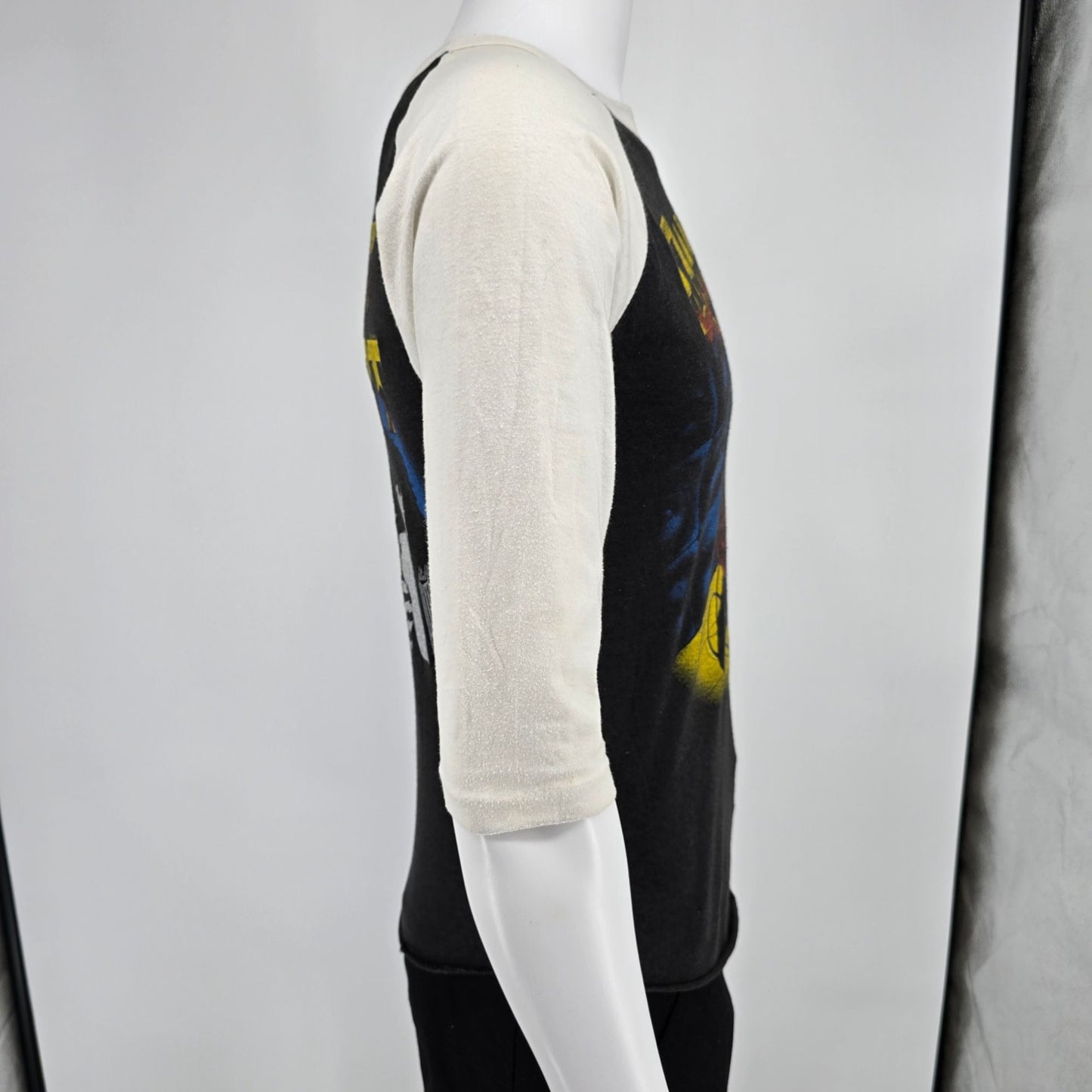 Vintage 1980s Quiet Riot Metal Health Tour Raglan Jersey Concert T-Shirt (S)