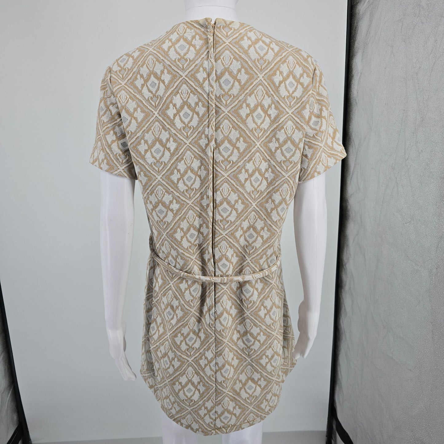 Vintage 1960s Mod Tan/Cream/Gray Metal Zipper Jacquard Knit Mini Shift Dress (L)