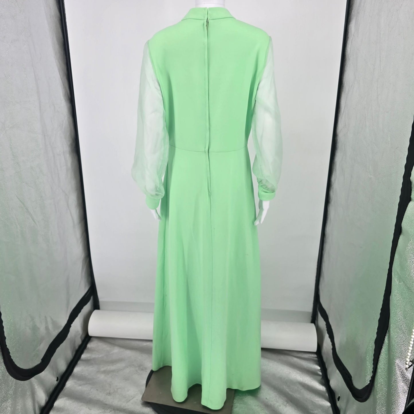 Vintage 1970s Montgomery Ward Seafoam Green Maxi Dress Evening Gown (L)