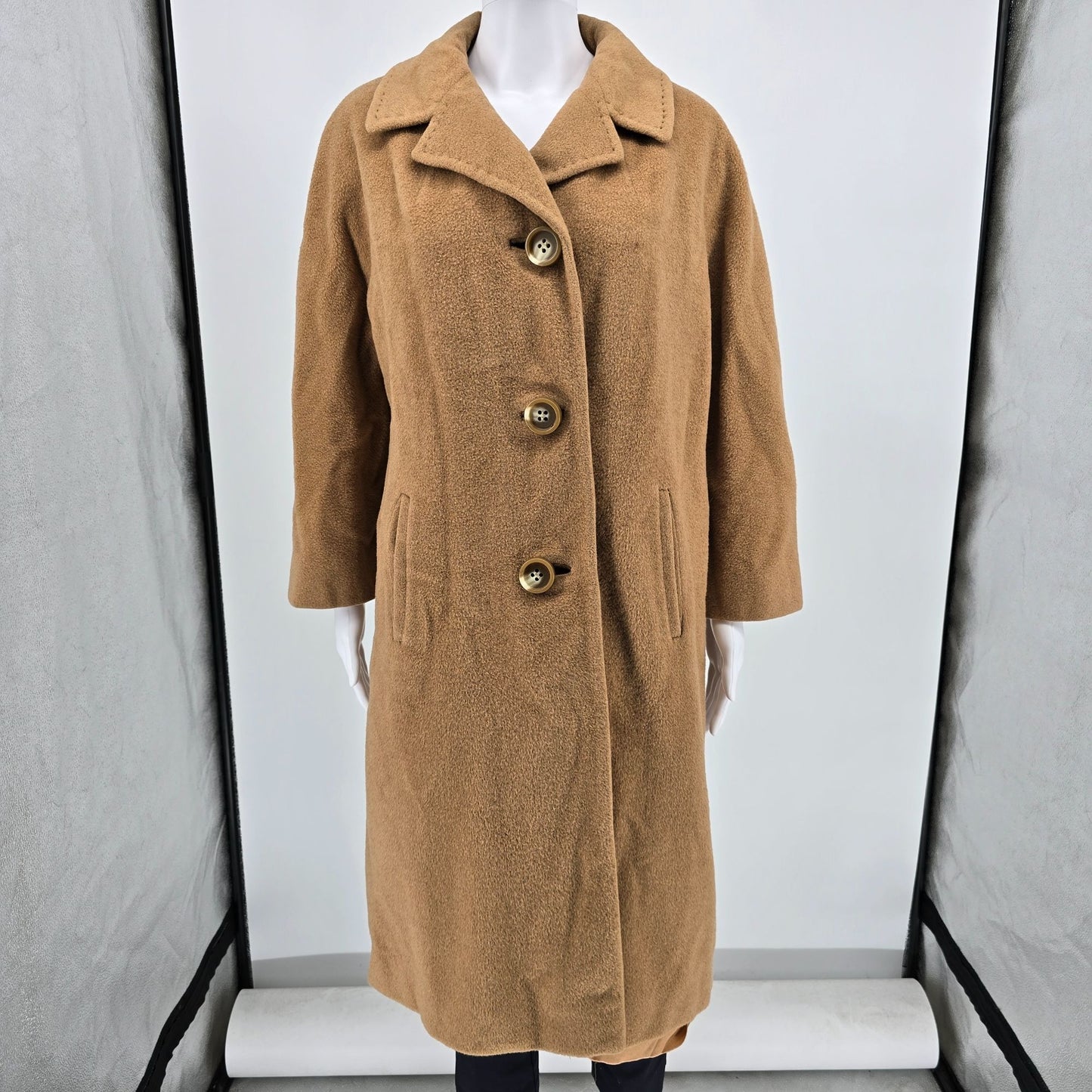 Vintage 1960s USA Union Made Tan/Camel Bouclé Wool Single-breasted Coat (L)