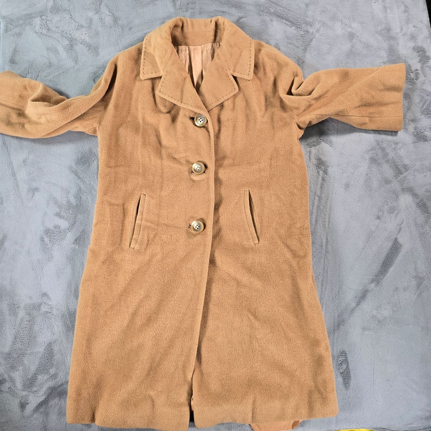 Vintage 1960s USA Union Made Tan/Camel Bouclé Wool Single-breasted Coat (L)