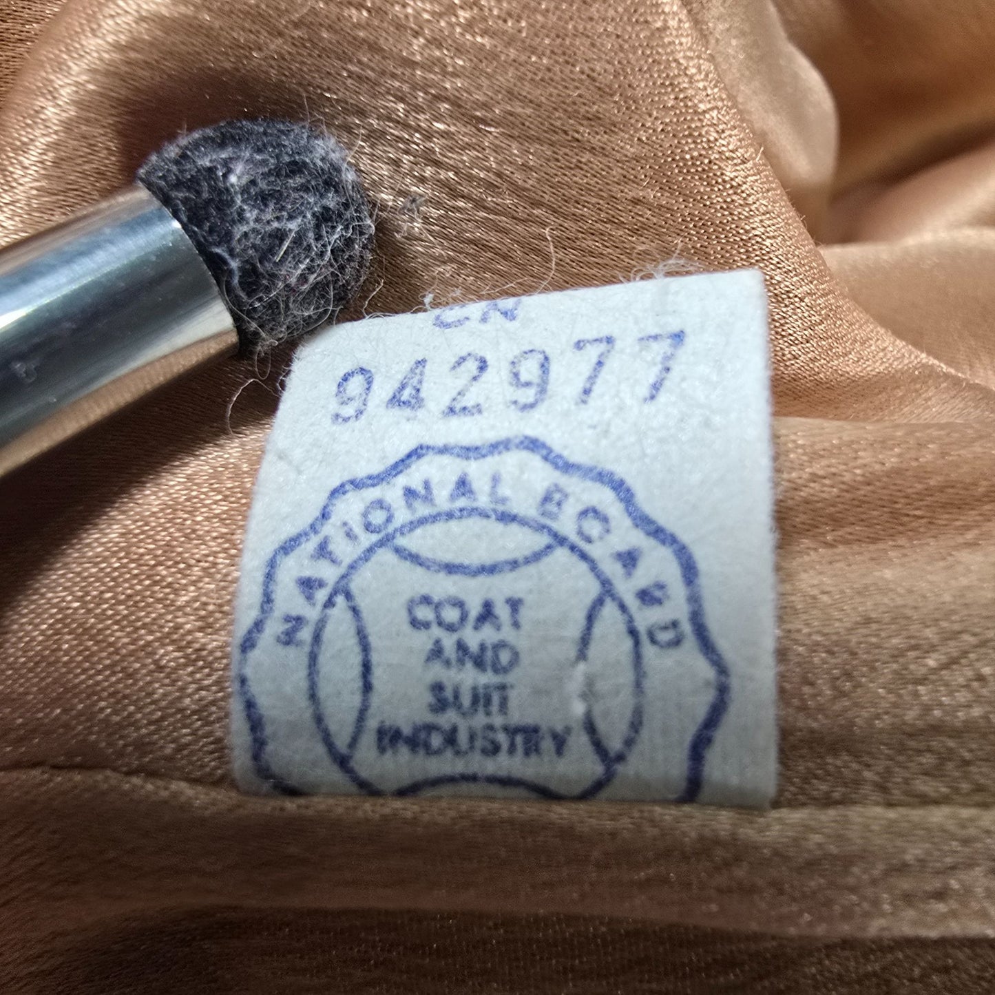 Vintage 1960s USA Union Made Tan/Camel Bouclé Wool Single-breasted Coat (L)