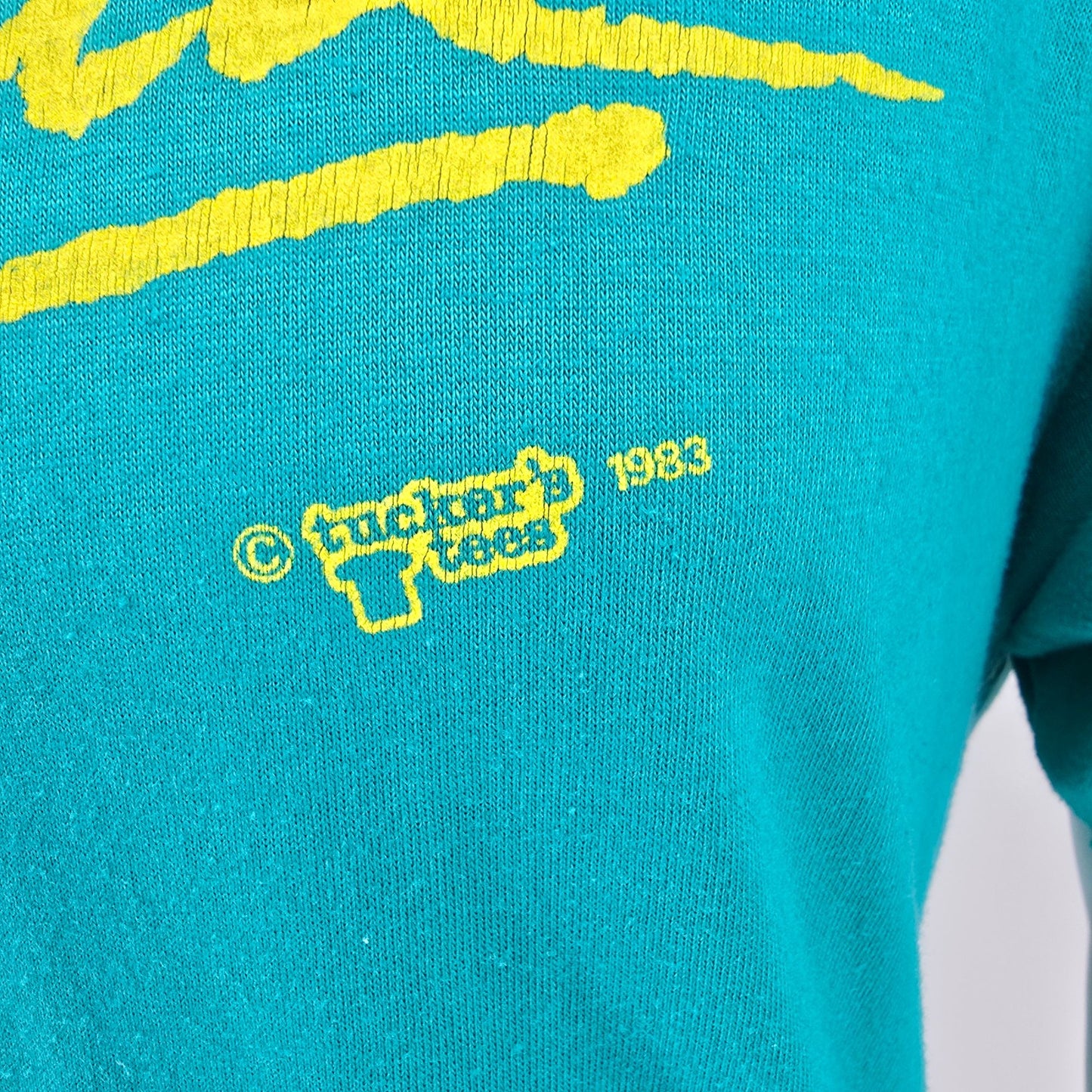 Vintage 1980s Hanes Fifty-Fifty/Tucker's Tees Bermuda Souvenir T-Shirt (L)