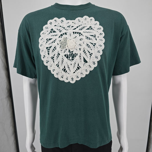 Vintage 1990s Green Battenburg-Style Lace Heart Doily Applique T-Shirt (L/XL)