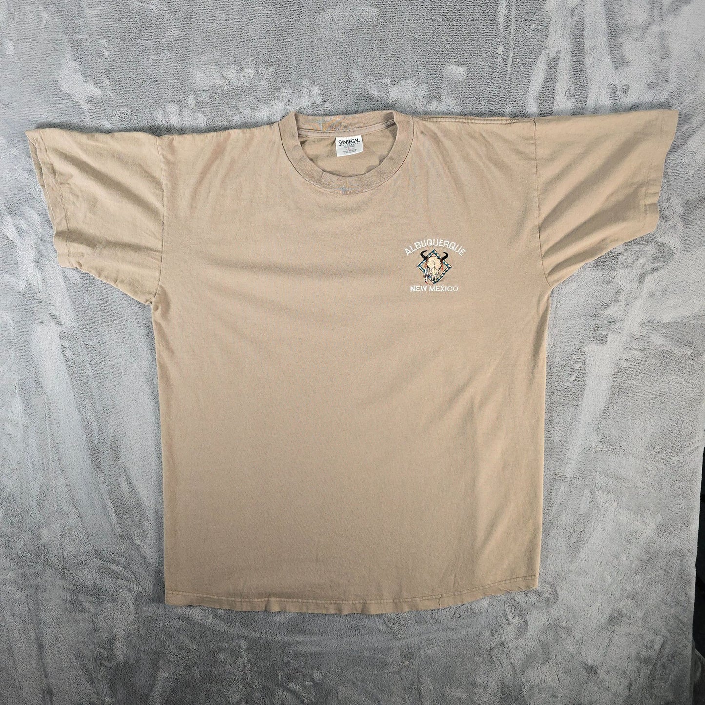 Vintage 1990s Albuquerque New Mexico Embroidered Cow Skull Logo T-Shirt (XL)