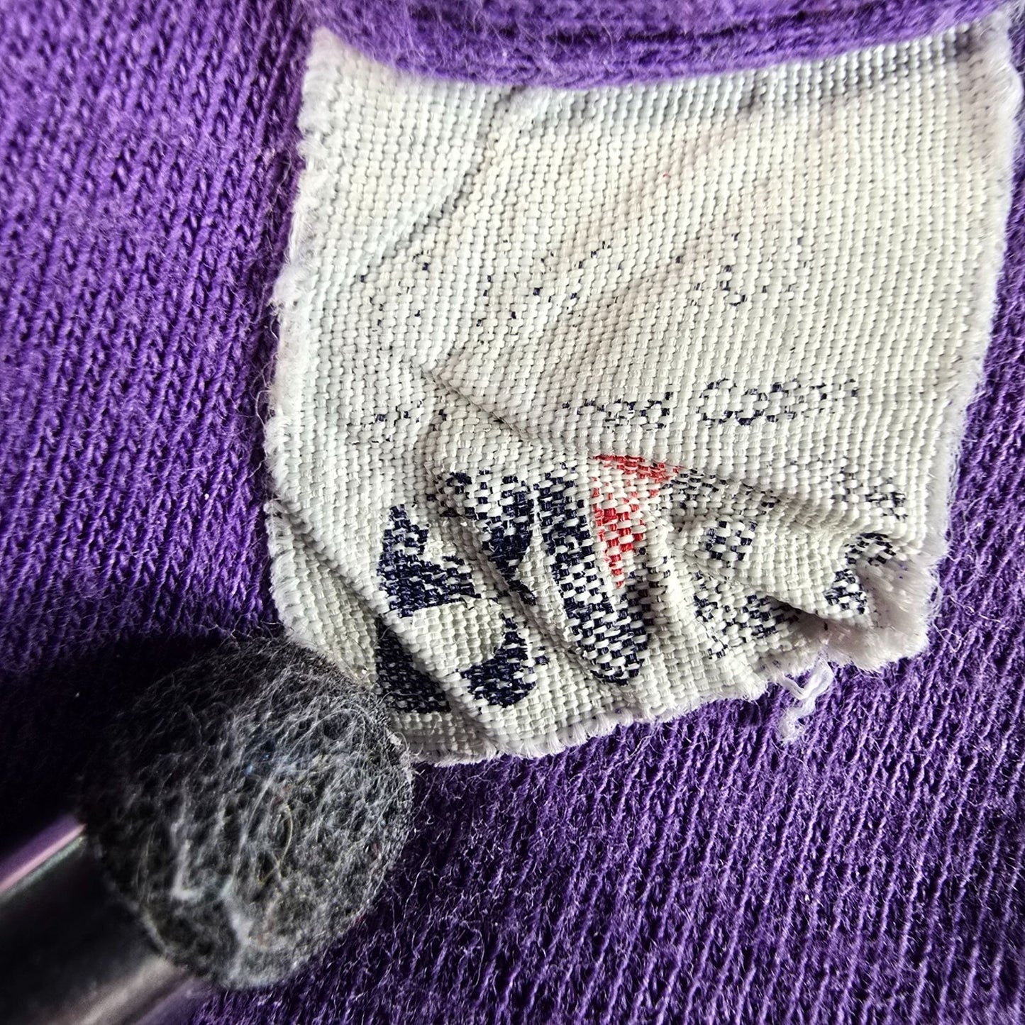 Distressed Vintage 1980s BVD Blank Faded Purple Selvedge Pocket T-Shirt (S/M)