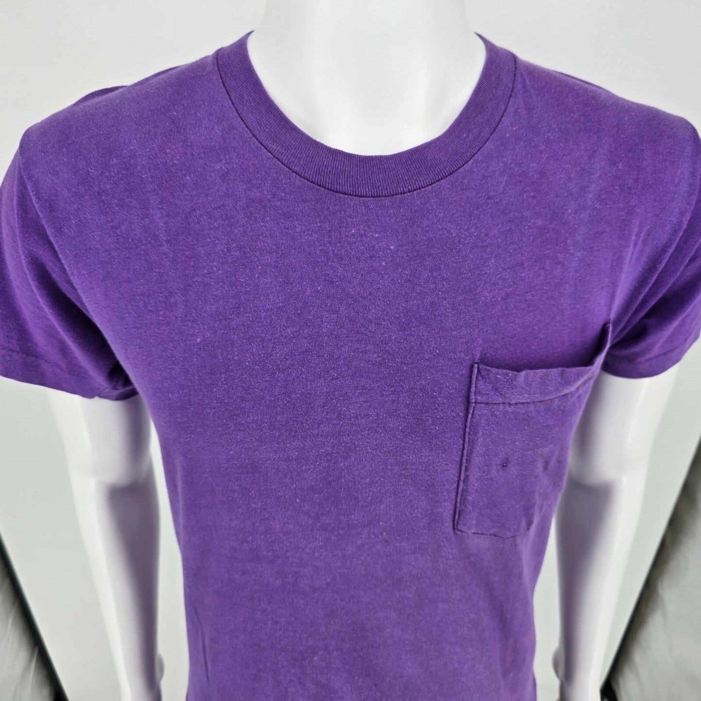 Distressed Vintage 1980s BVD Blank Faded Purple Selvedge Pocket T-Shirt (S/M)