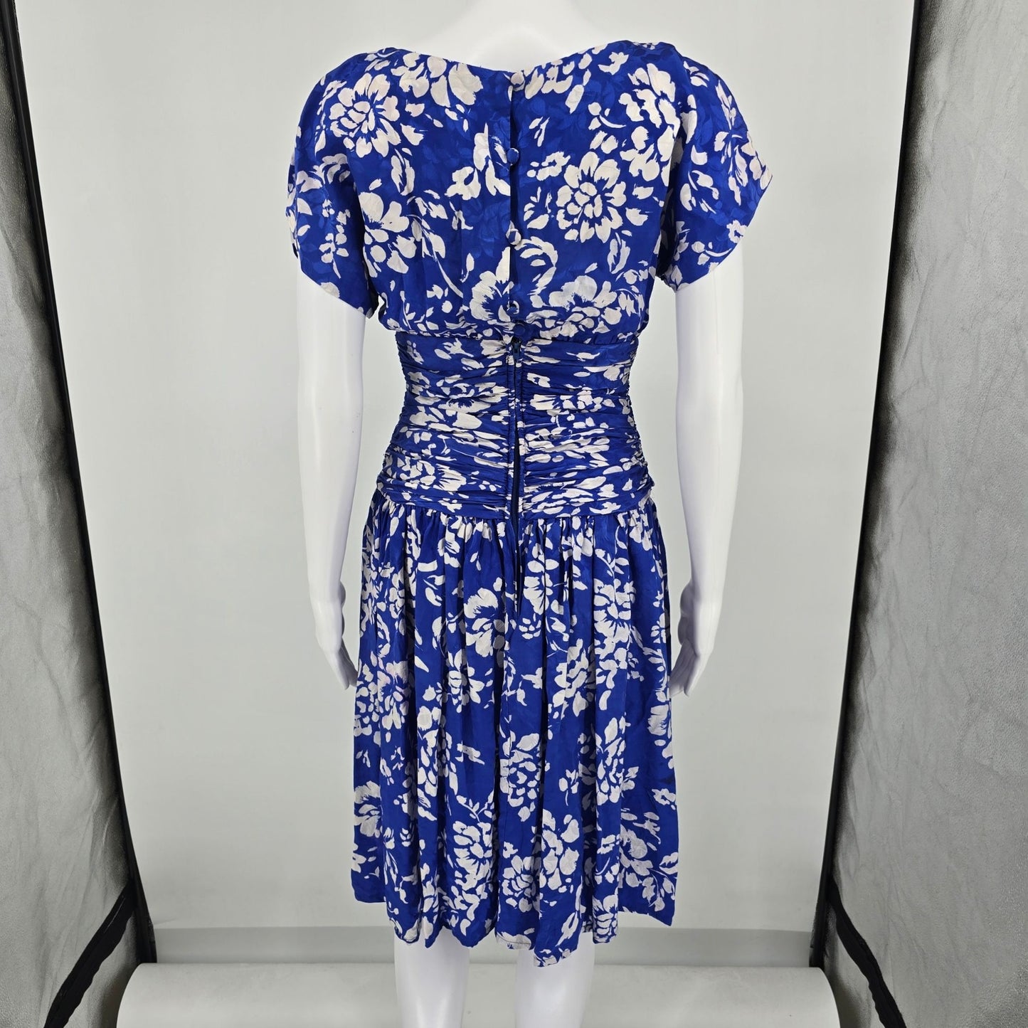 Vintage 1980s Maggy London Jeannene Booher Blue/White Floral Silk Dress (XS/S)