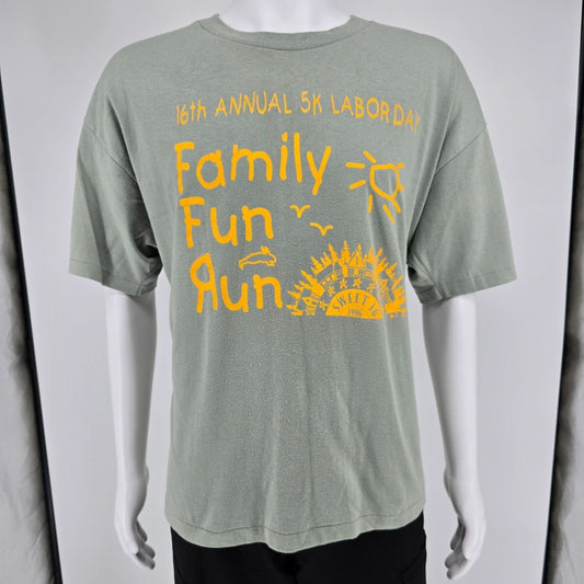 Vintage 1990s Hanes 16th Annual 5K Labor Day Family Fun Run 1996 T-Shirt (XL)