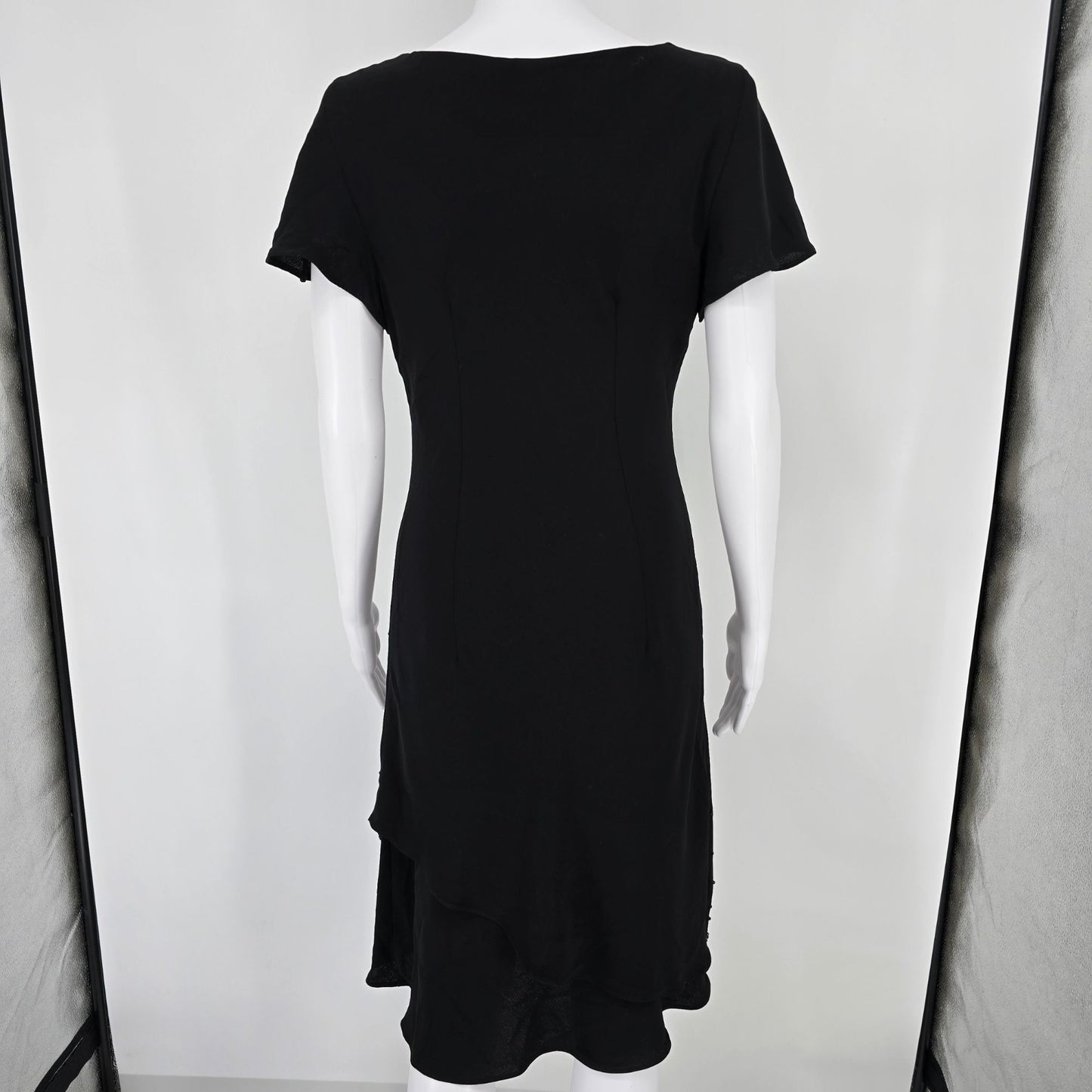 Vintage Y2K S.L. Fashions Made in USA Black Scalloped Hem Cocktail Dress (8/M)
