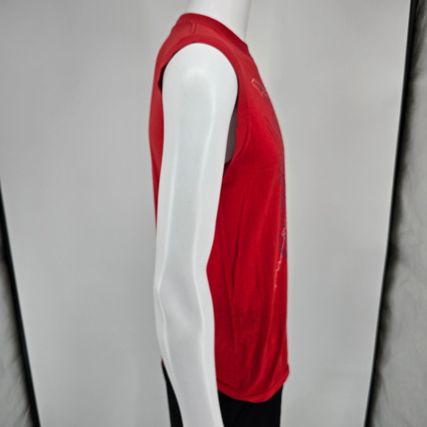 Vintage 1980s Touch of Gold UB40 Red Sleeveless Muscle Band T-Shirt (S/M)