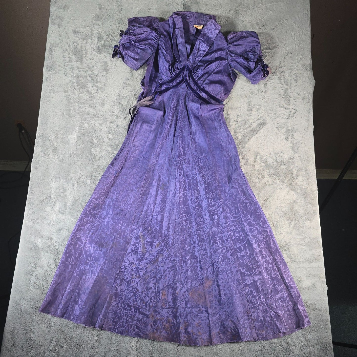 Vintage 1930s Royal Purple Moire Taffeta Evening Gown Dress (M) *Damaged