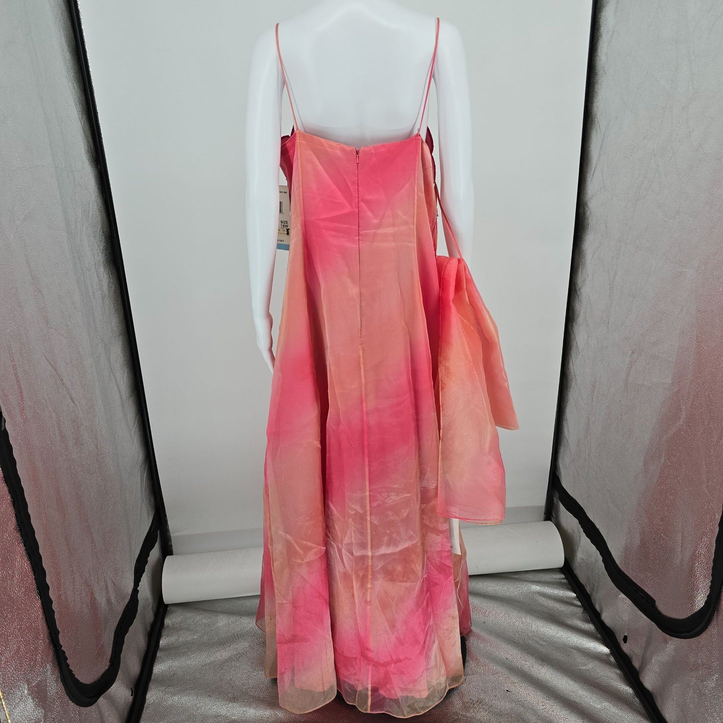 NWD Vintage Y2K Onyx Nite by Wendye Chaitin Pink Beaded Gown & Scarf Set (L)