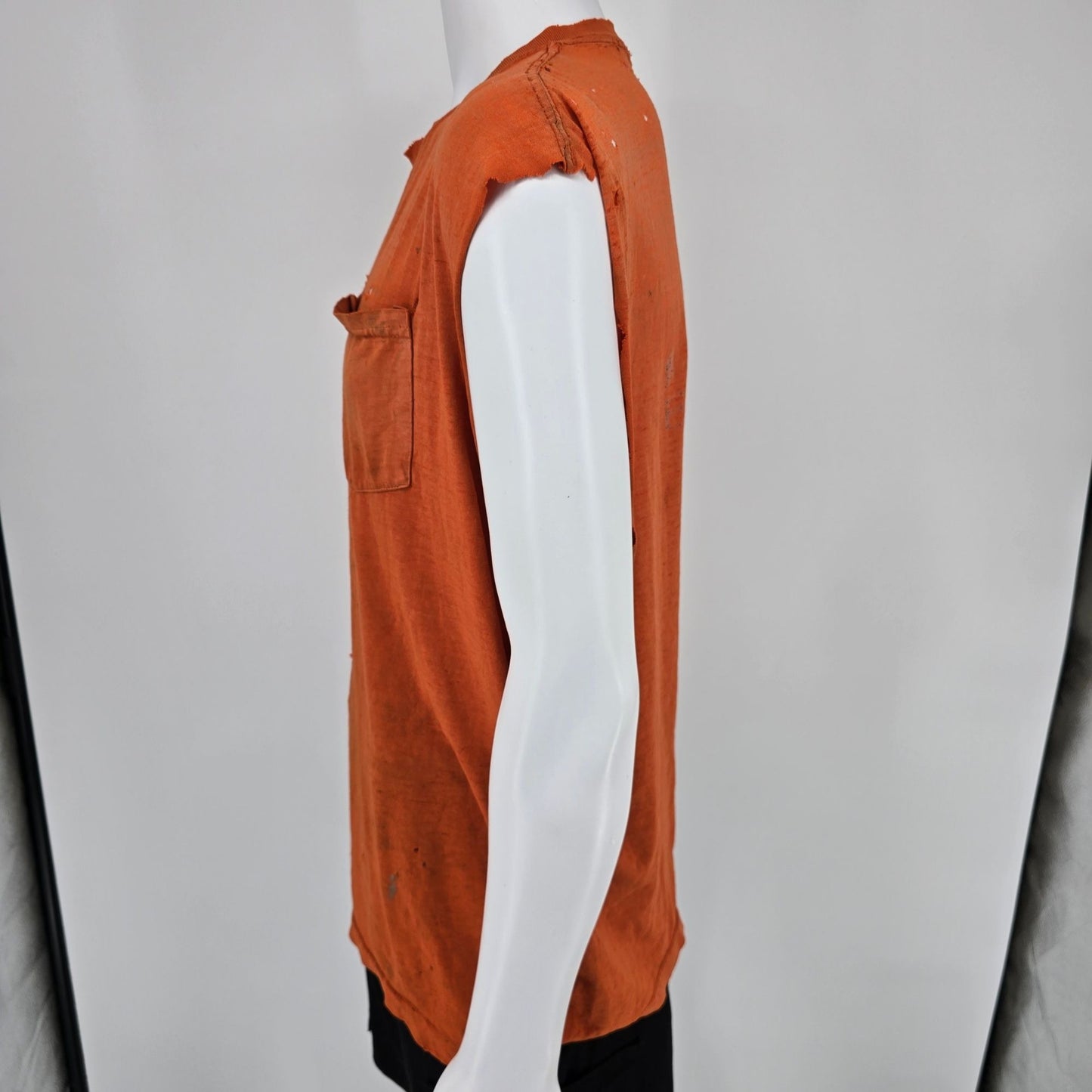 Thrashed Vintage 1990s "Davis Excavating" Orange Cut Off Pocket T-Shirt (XL)