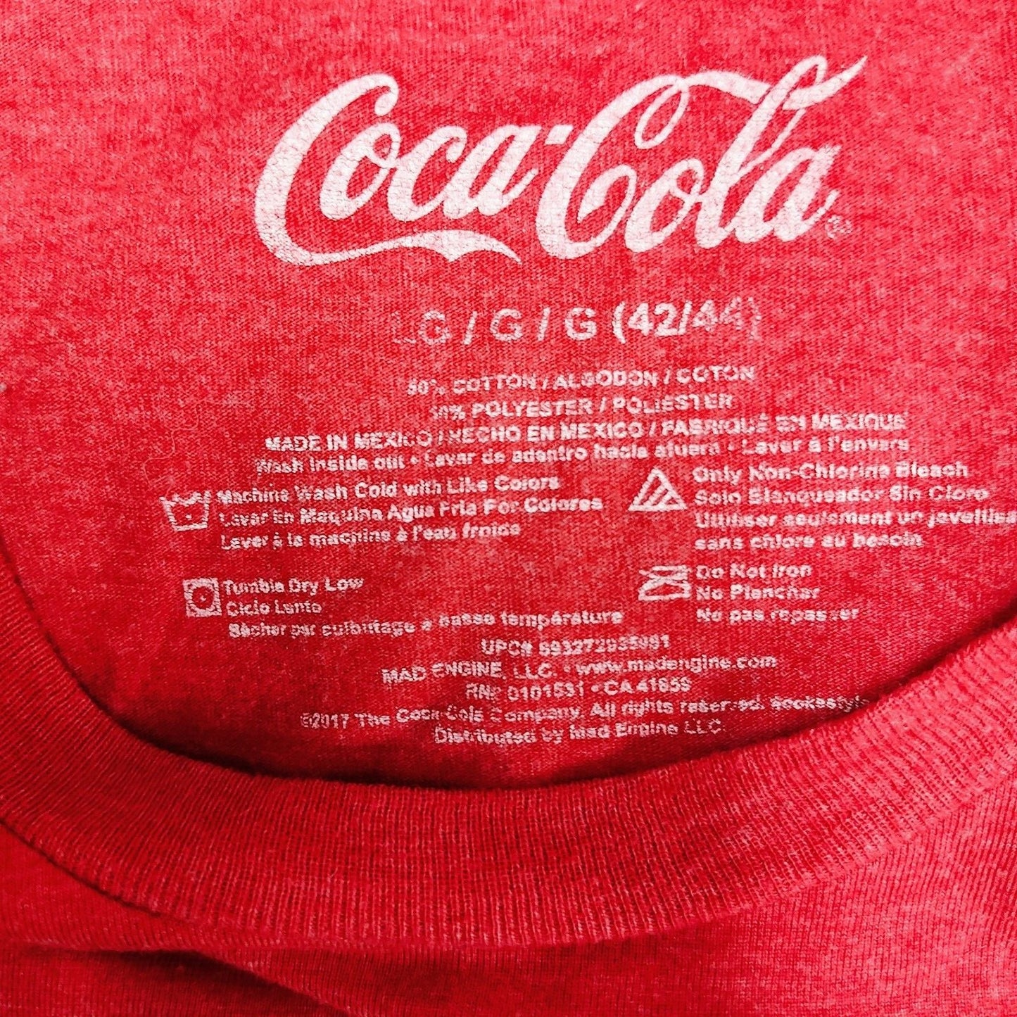 2017 Mad Engine Enjoy Coca-Cola Retro Logo Red Polycotton Graphic T-Shirt (L)