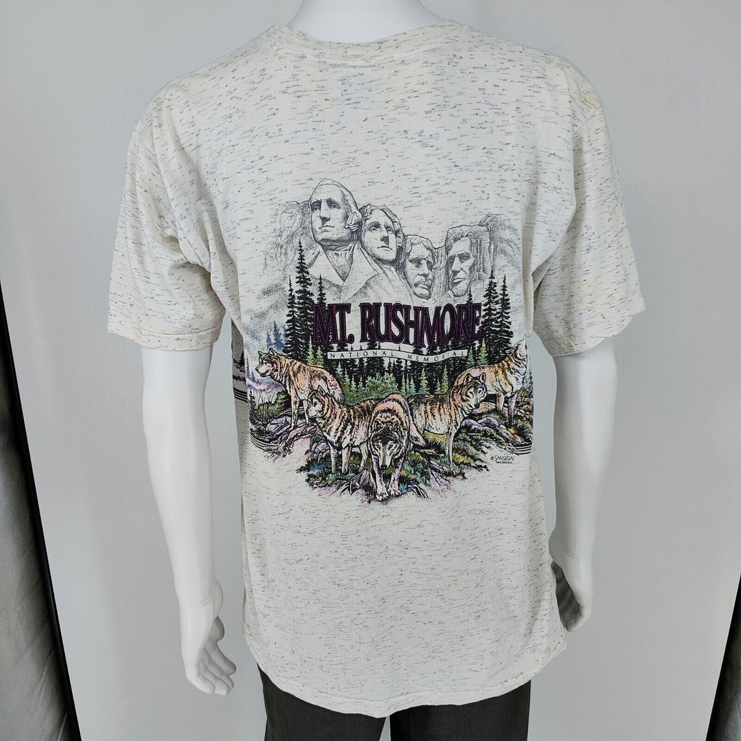 Vintage Single Stitch Mt. Rushmore National Memorial Wolf Graphic T-Shirt (L)