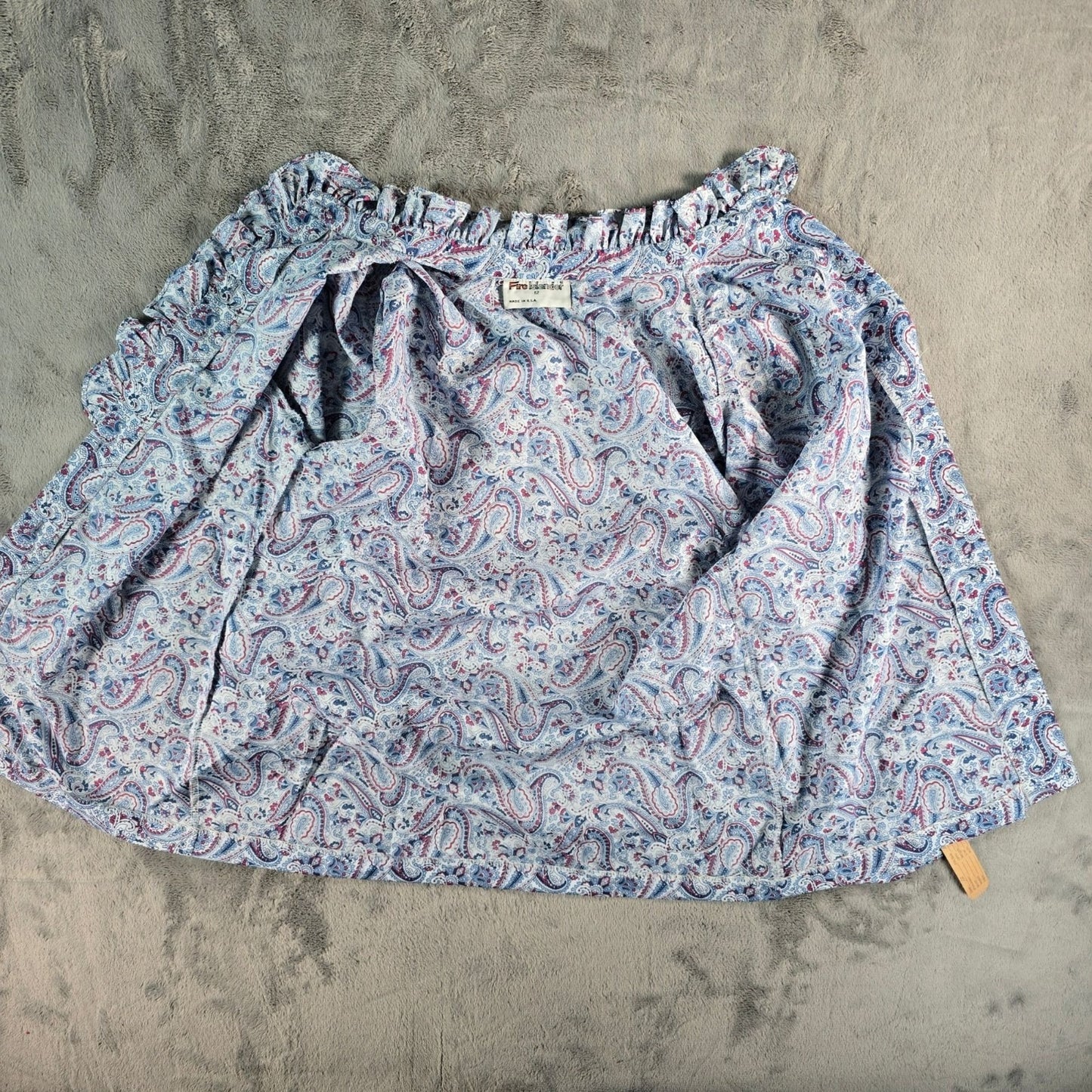 Vintage 1970s Fire Islander Blue Paisley Ruffle Neck Prairie Blouse (L)