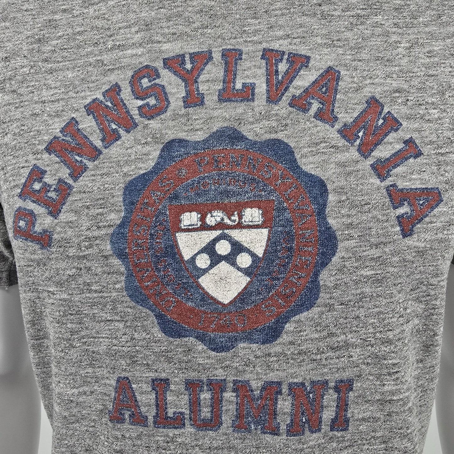 Vintage 1980s Jerzees Tri-Blend University of Pennsylvania Alumni T-Shirt (M)