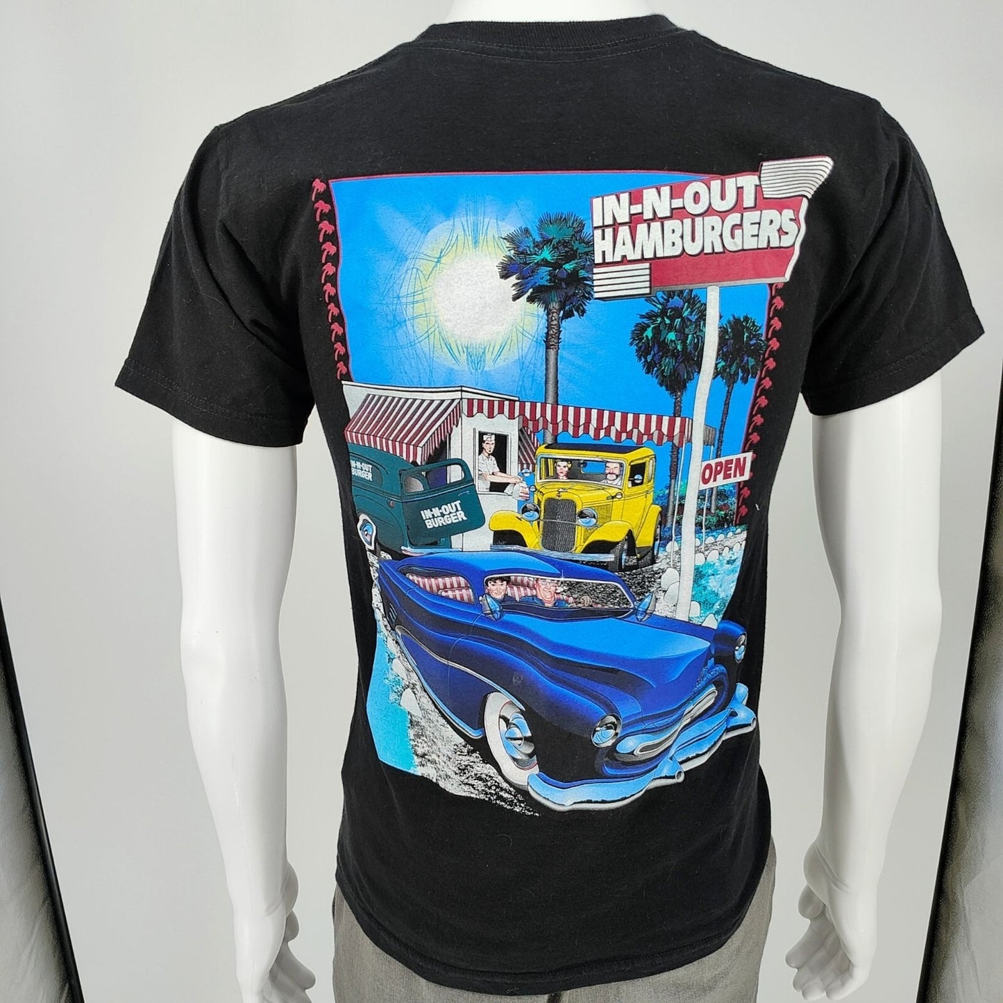 In-N-Out Burger California 2012 Classic Cars Black Graphic Art T-Shirt (Small)