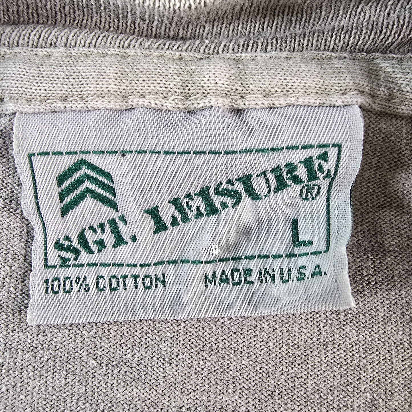 Vintage 190s Sgt. Leisure Kona Hawaii Oversized Sailboat Graphic T-Shirt (L)