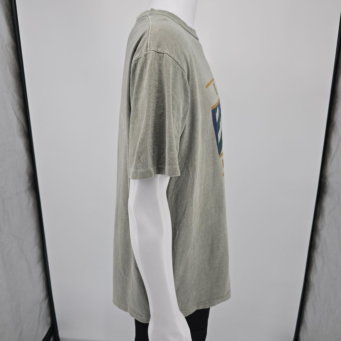 Vintage 190s Sgt. Leisure Kona Hawaii Oversized Sailboat Graphic T-Shirt (L)