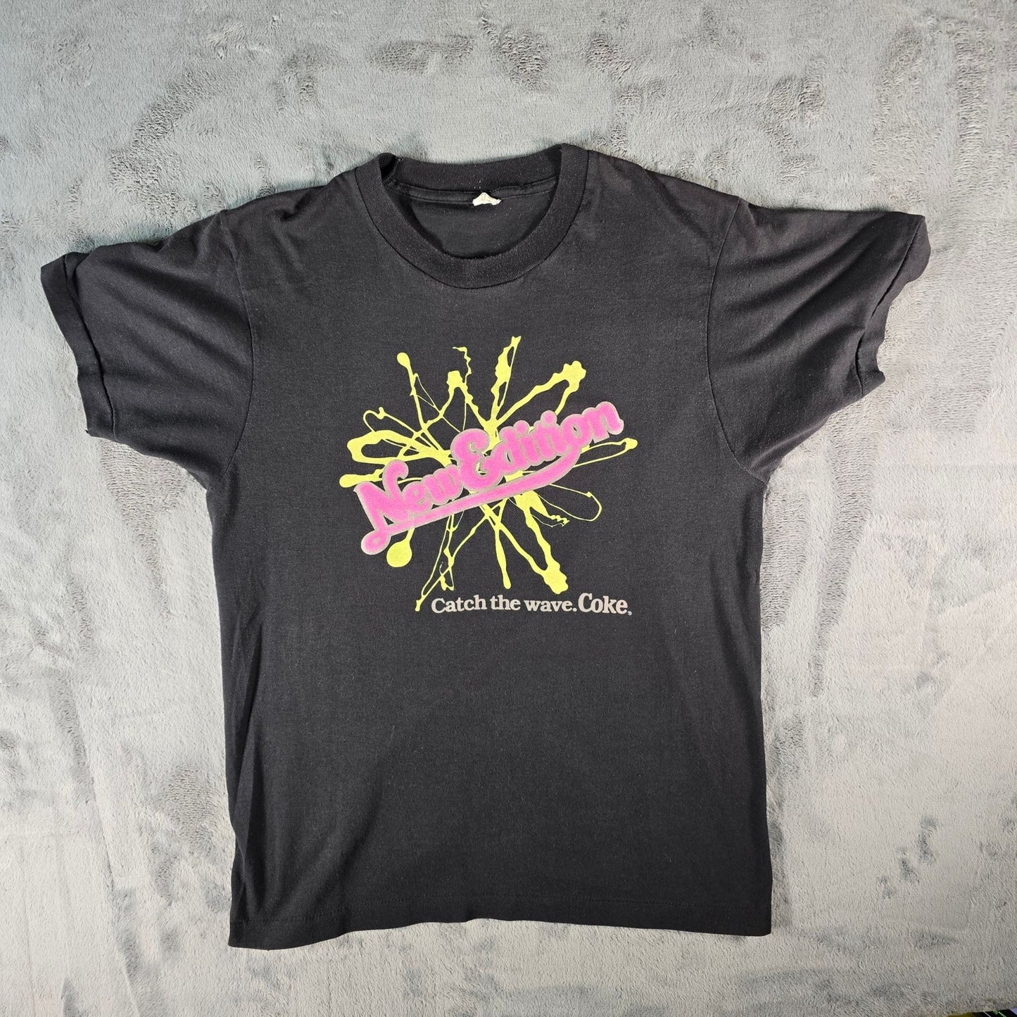 Vintage 1980s New Edition x Coca Cola "Catch the Wave" Promo Band T-Shirt (M)