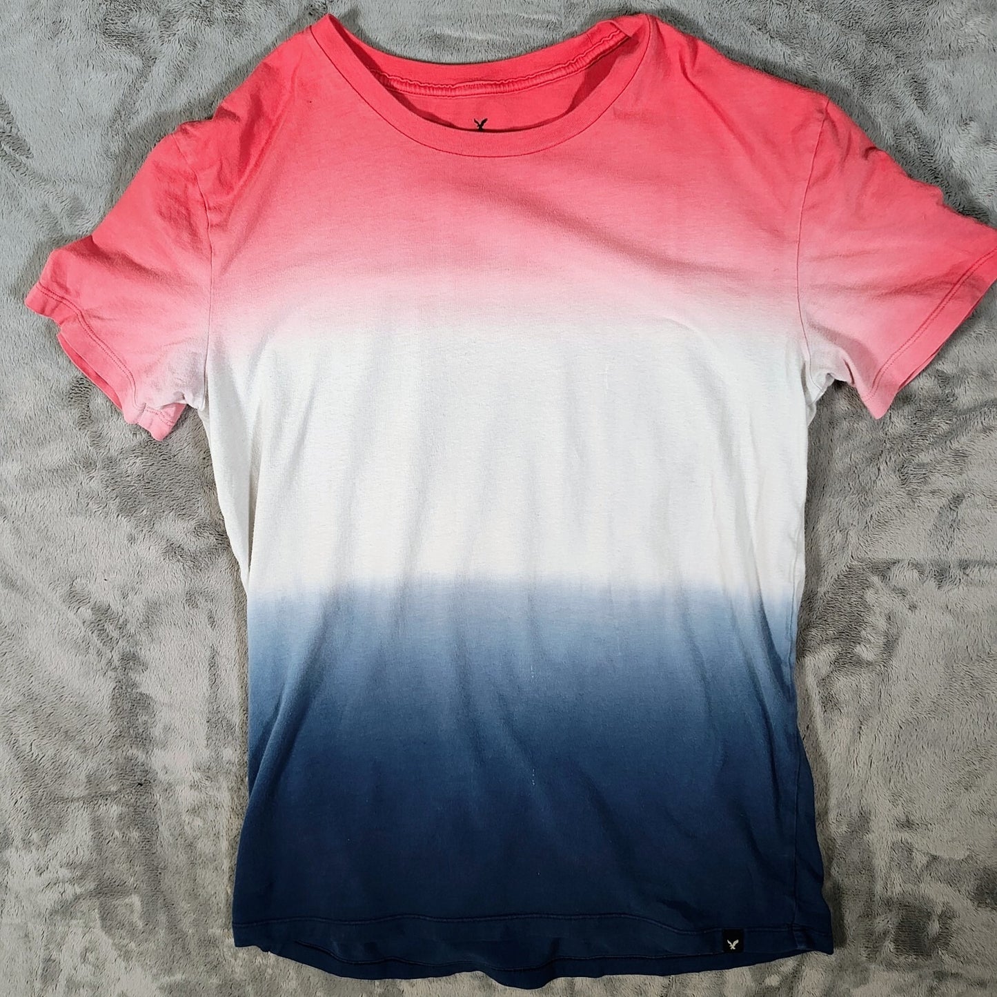 American Eagle Outfitters Men's Red, White,and Blue Hombre Flex T-Shirt (XS)