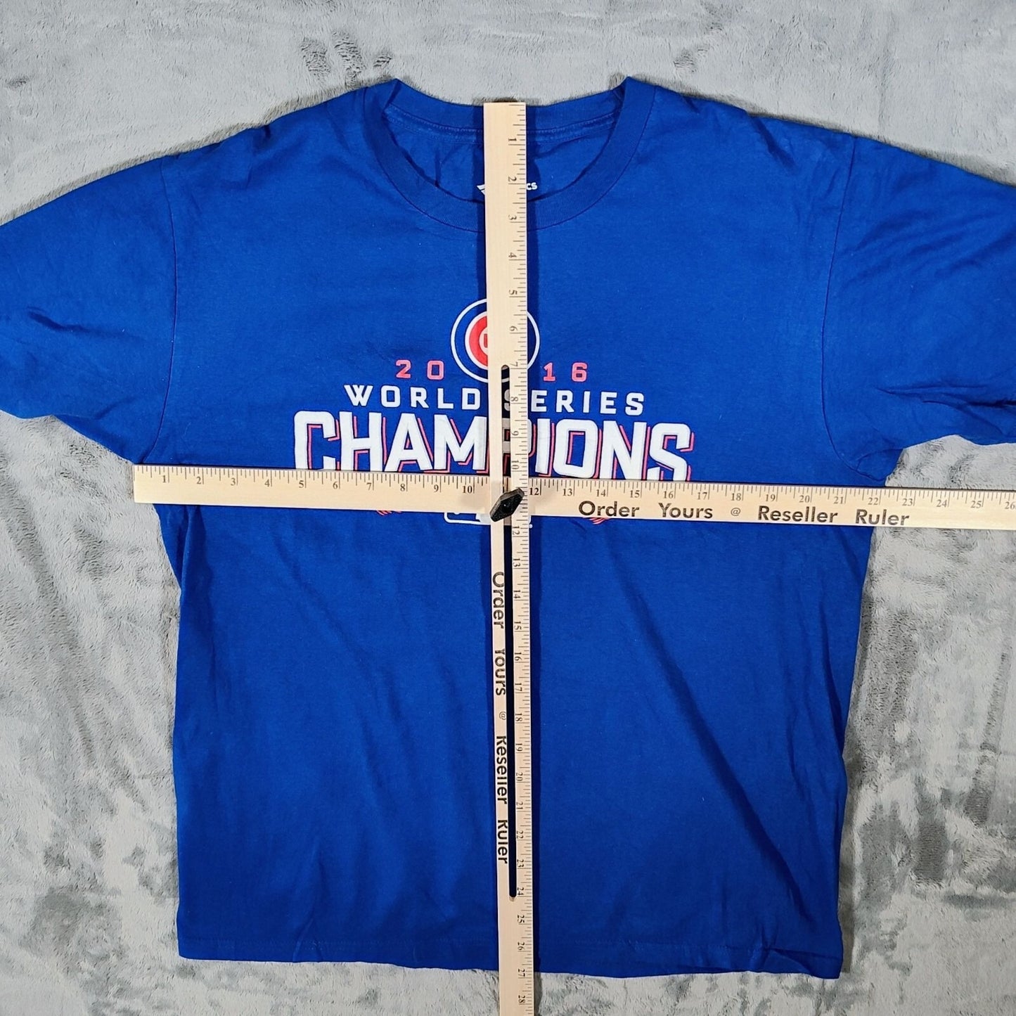 Fanatics 2016 Chicago Cubs World Series Champions  MLB Blue Graphic T-Shirt (L)