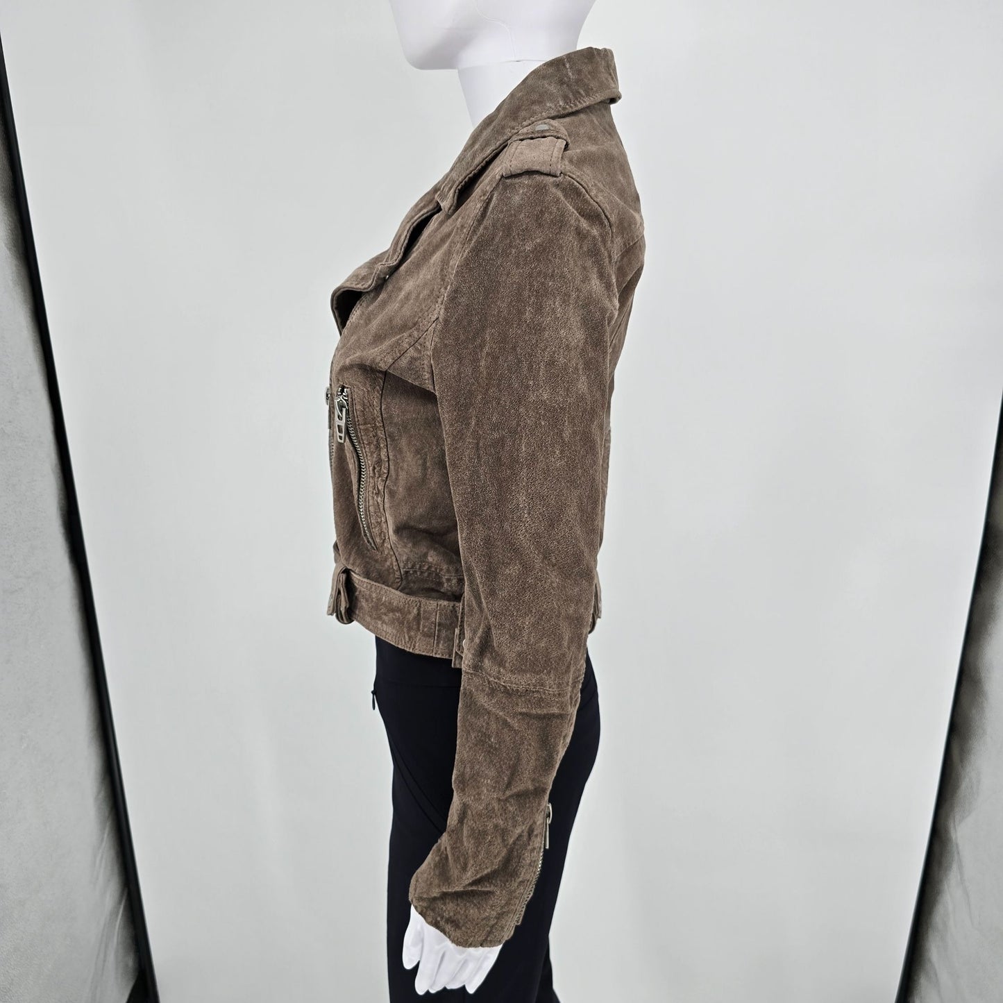 2010s Distressed [BLANKNYC] Cropped Suede French Taupe Moto Jacket (Small)