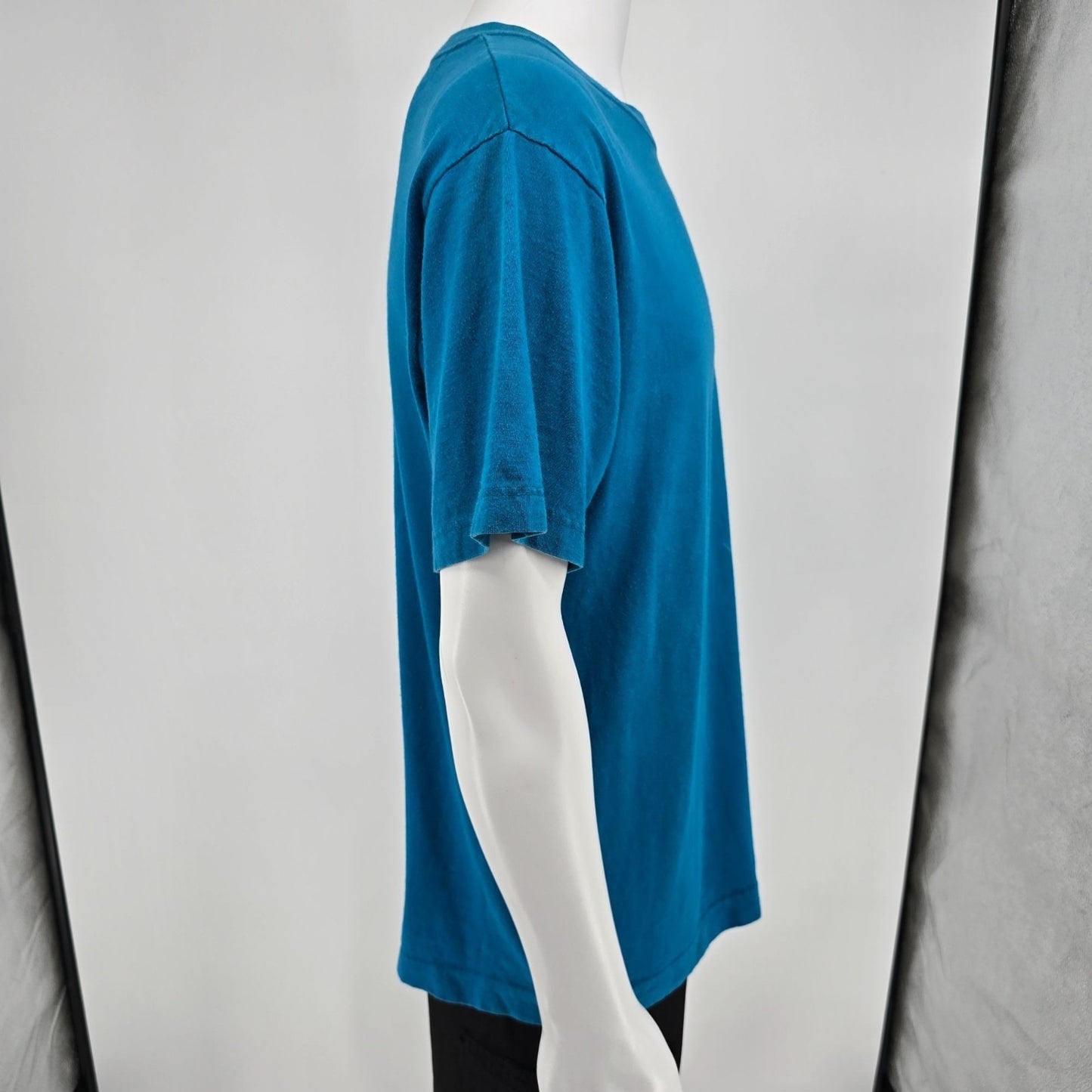 Distressed Vintage 1990s Jockey Made in USA Blank Teal Pocket T-Shirt (L)