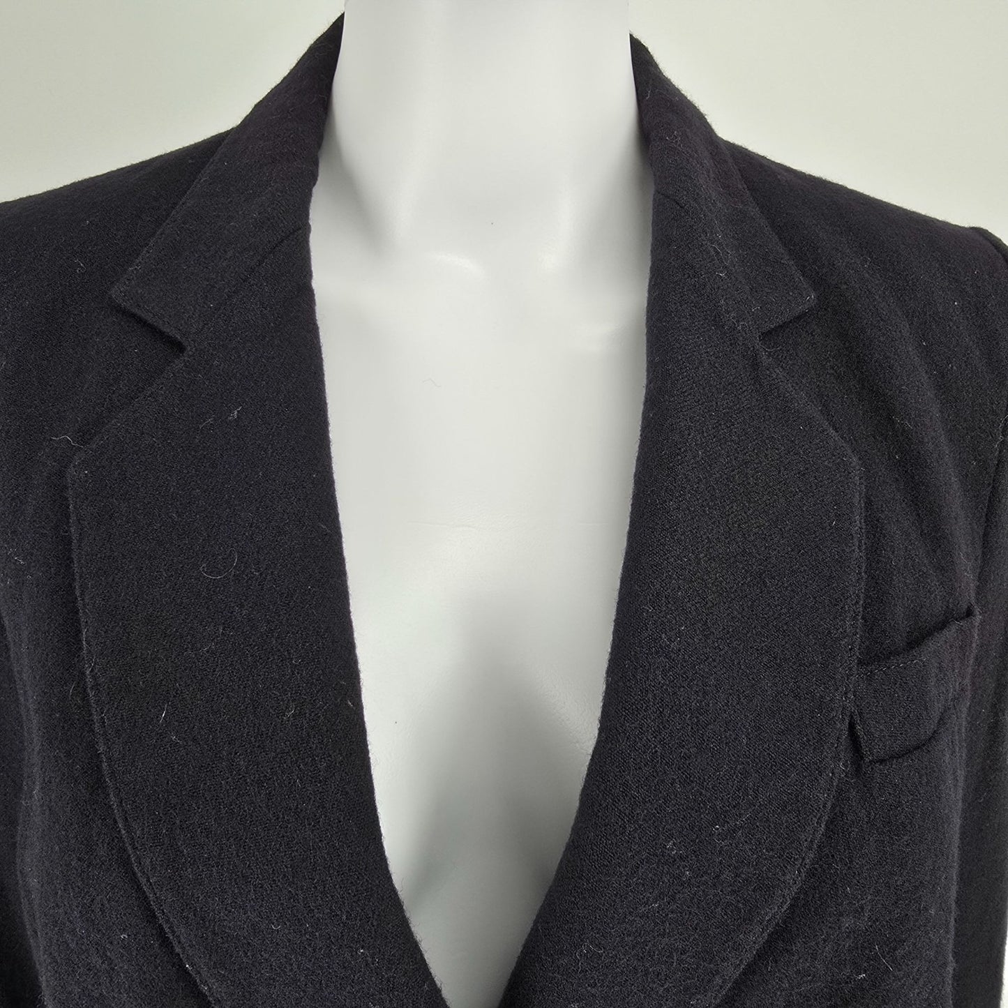 Vintage 1980s Haberdasher Women's Black Double-Breasted Wool Blazer (Small)