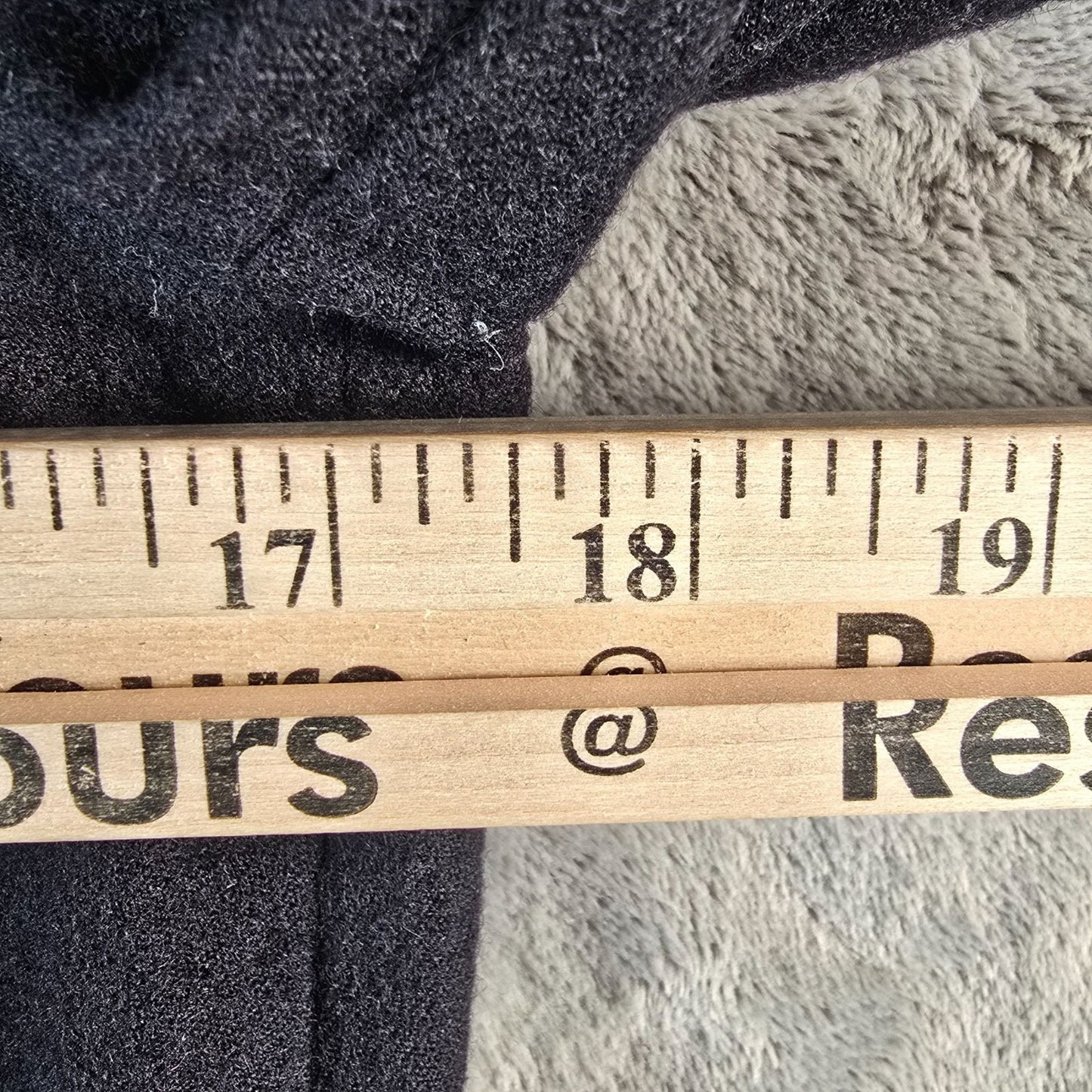 Vintage 1980s Haberdasher Women's Black Double-Breasted Wool Blazer (Small)