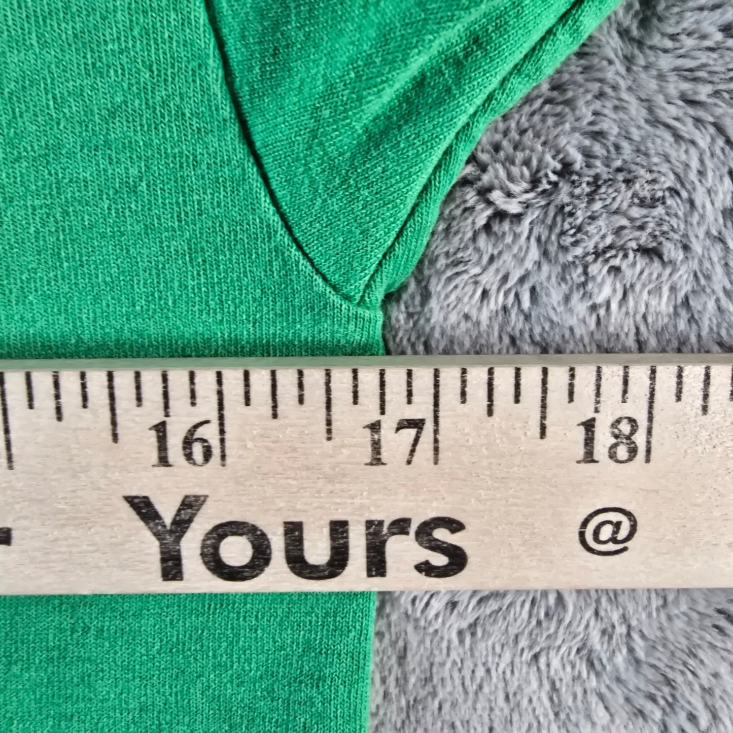 Vintage 1990s Fruit of The Loom Beset Green PYAA Fall Baseball T-Shirt (XS/S)