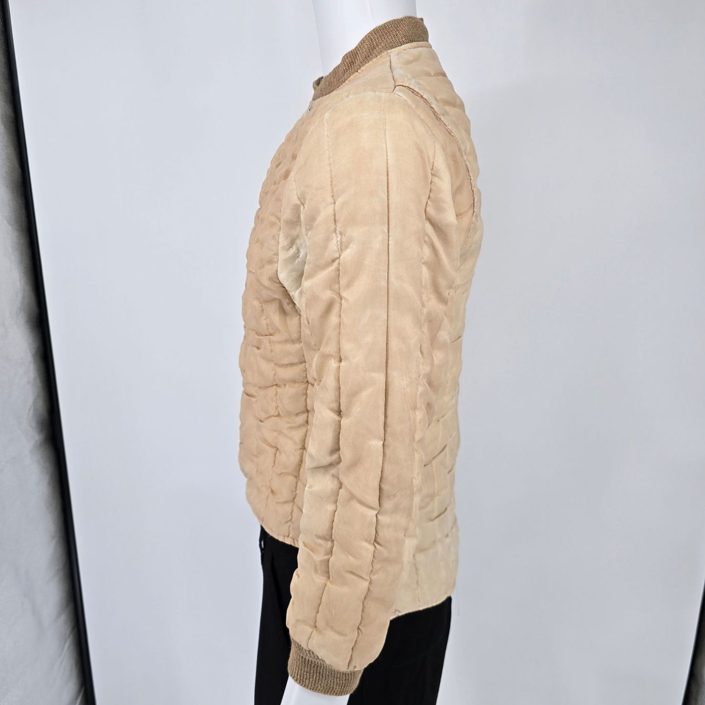 Vintage 1960s "By JALS" Tan Quilted Jacket w/ Waffle Knit Thermal Lining (XS)