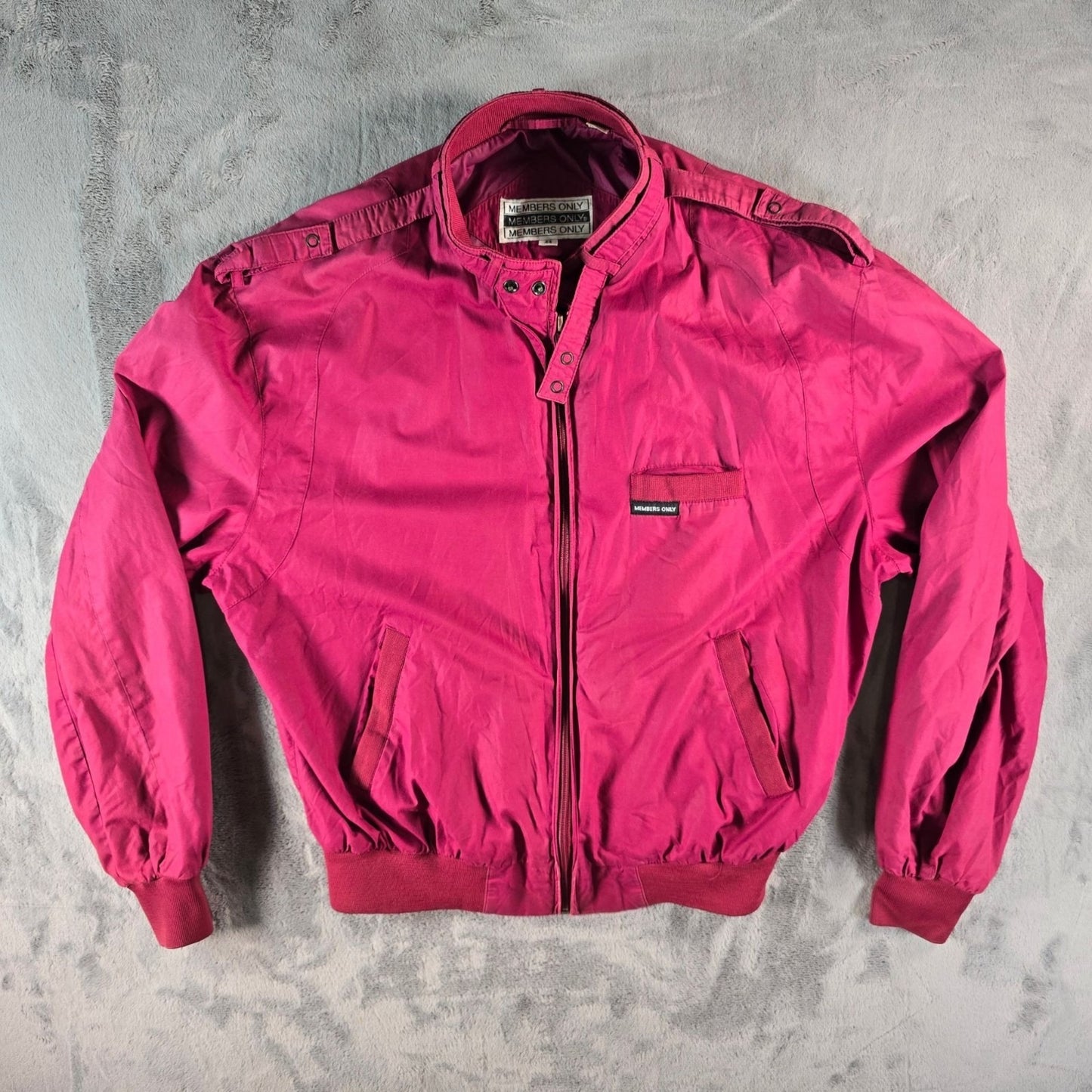 Vintage 1980s Members Only Burgundy/Wine Polycotton Zip-Front Racer Jacket (L)