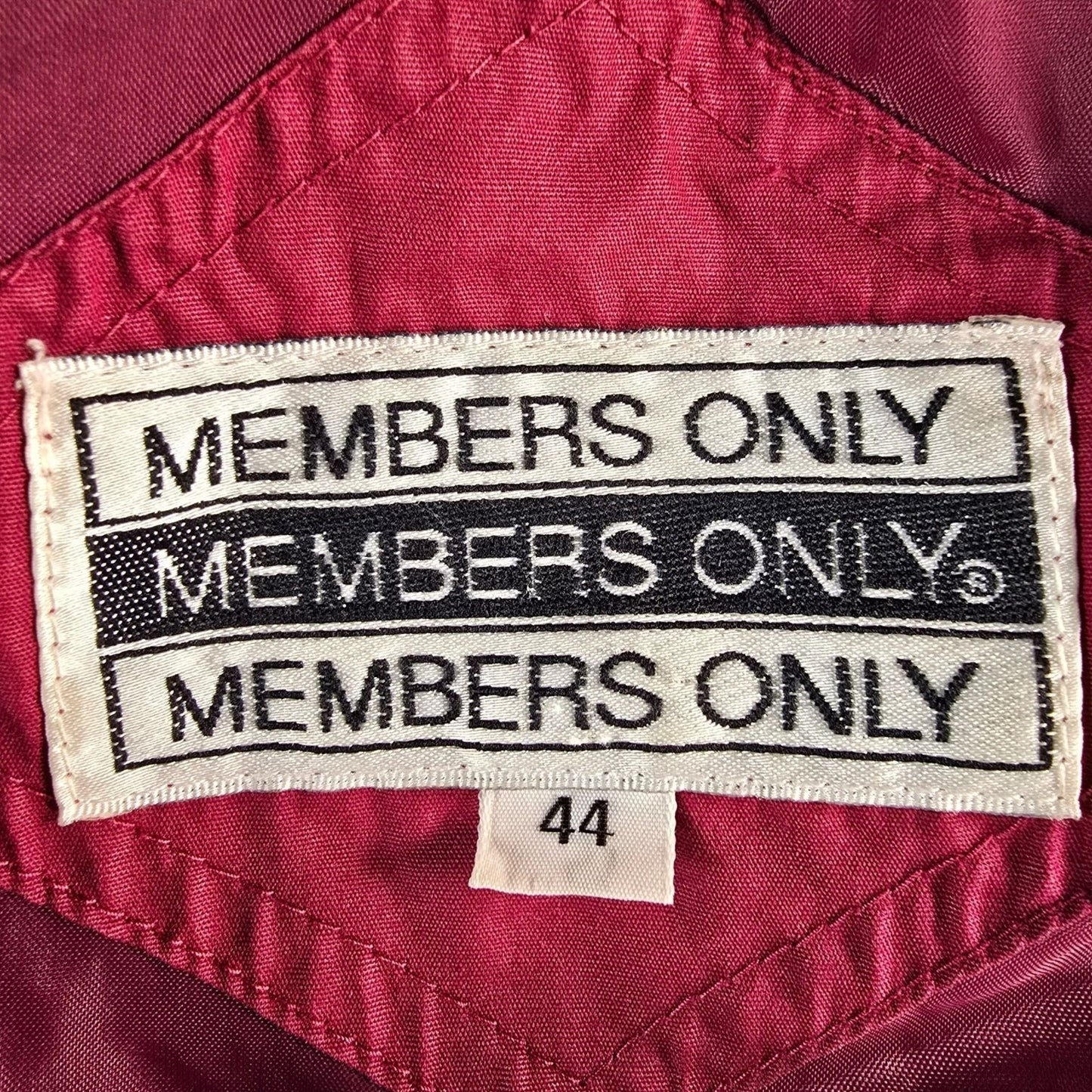 Vintage 1980s Members Only Burgundy/Wine Polycotton Zip-Front Racer Jacket (L)