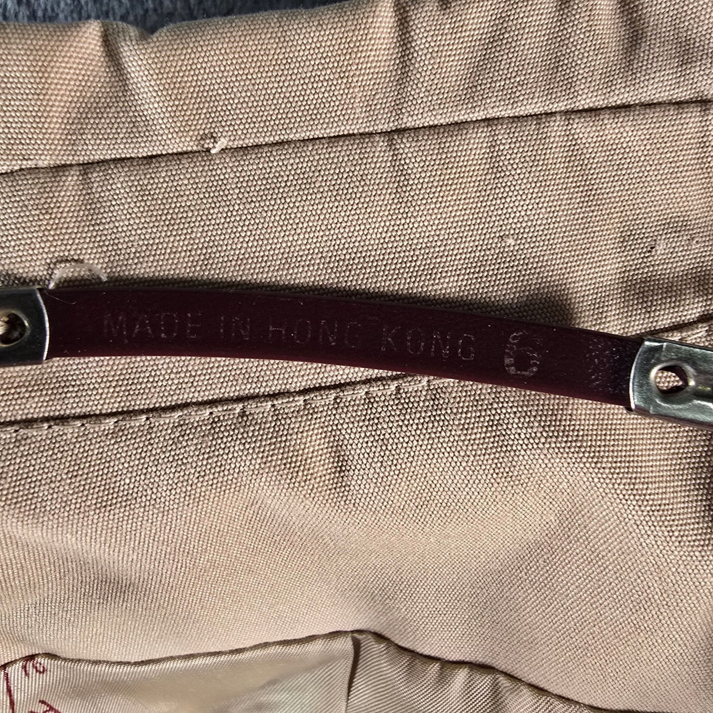 Vintage 1980s Etienne Aigner Women's Tan Notch Lapel Two-button Blazer (XS)