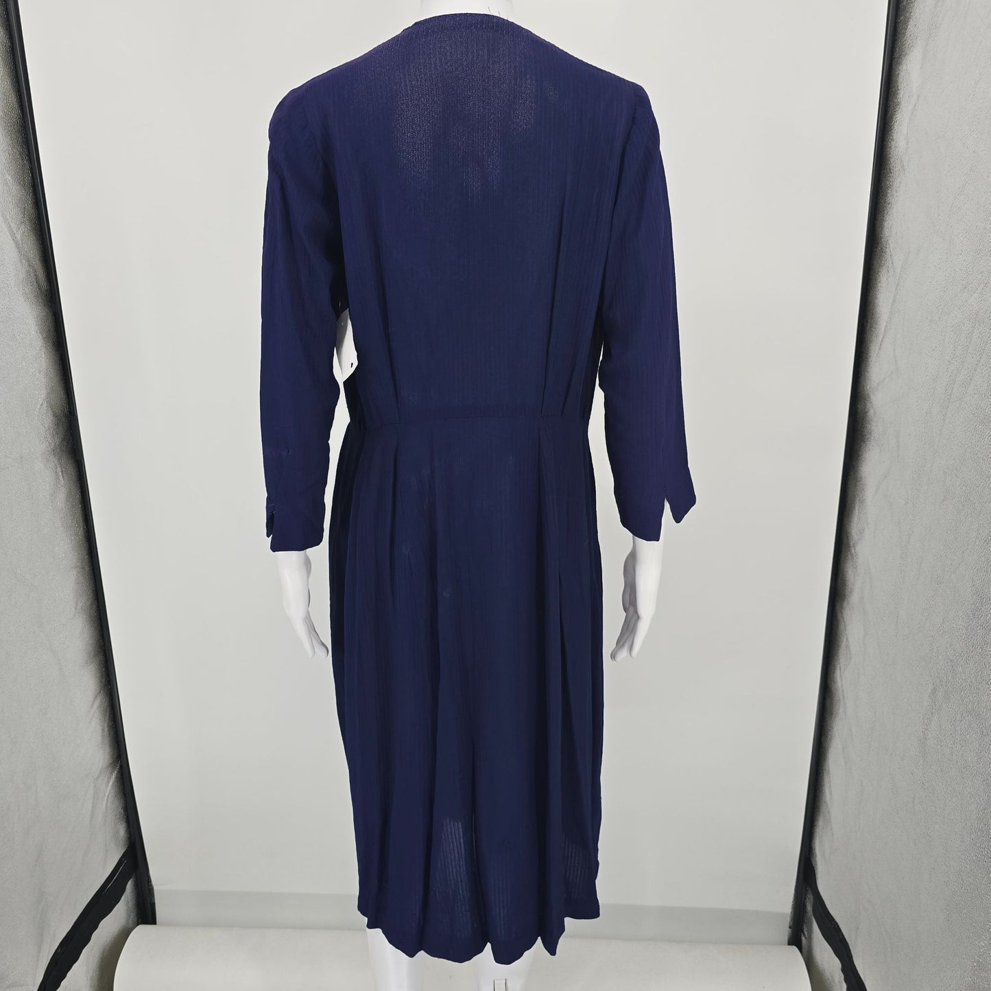 Vintage 1940s Navy Semi-Sheer Ribbed Crepe Long Sleeve V-Neck Day Dress (L)