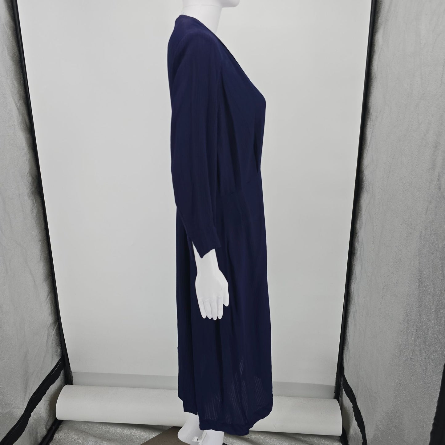 Vintage 1940s Navy Semi-Sheer Ribbed Crepe Long Sleeve V-Neck Day Dress (L)
