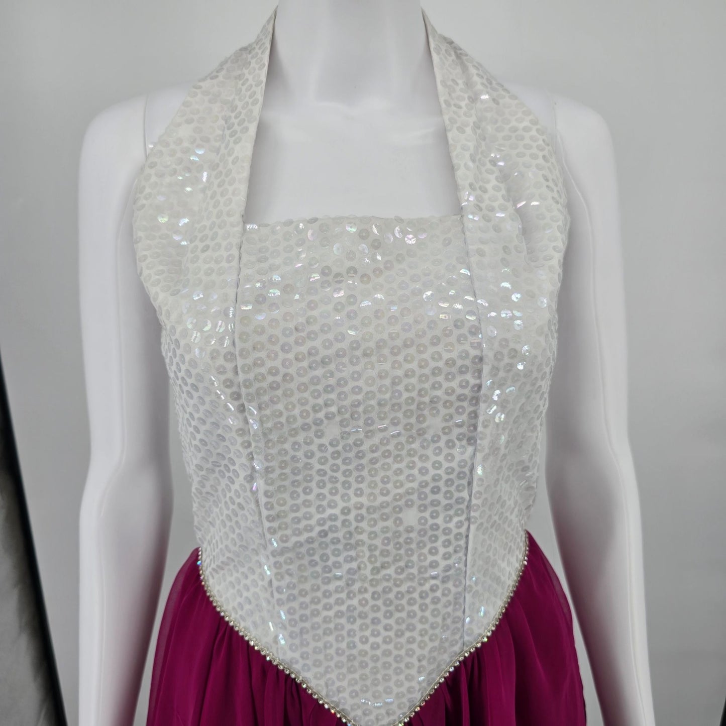 Vintage 1980s Rivar's Sequined Halter Performance/Party Dress (Junior's Small)