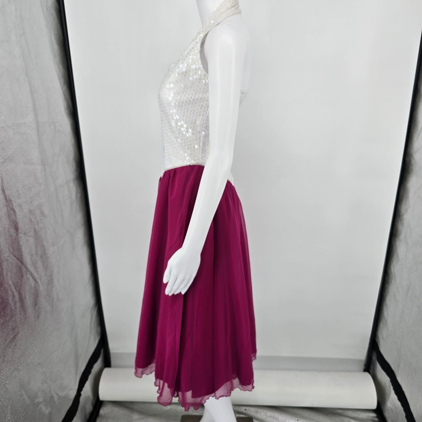 Vintage 1980s Rivar's Sequined Halter Performance/Party Dress (Junior's Small)