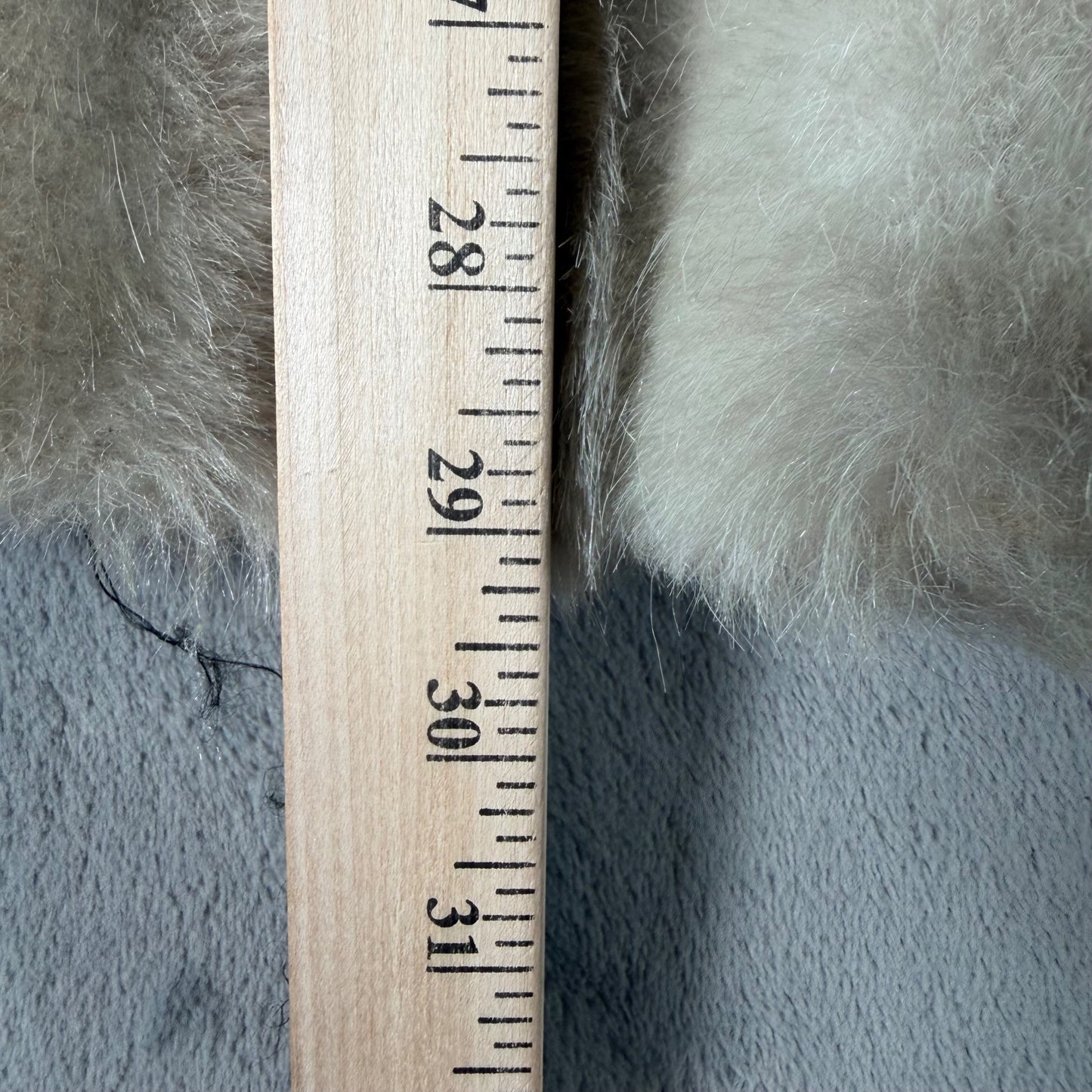 Vintage 1970s Neiman-Marcus Marissa Ferrere Light Gray Plush Faux Fur Jacket (L)