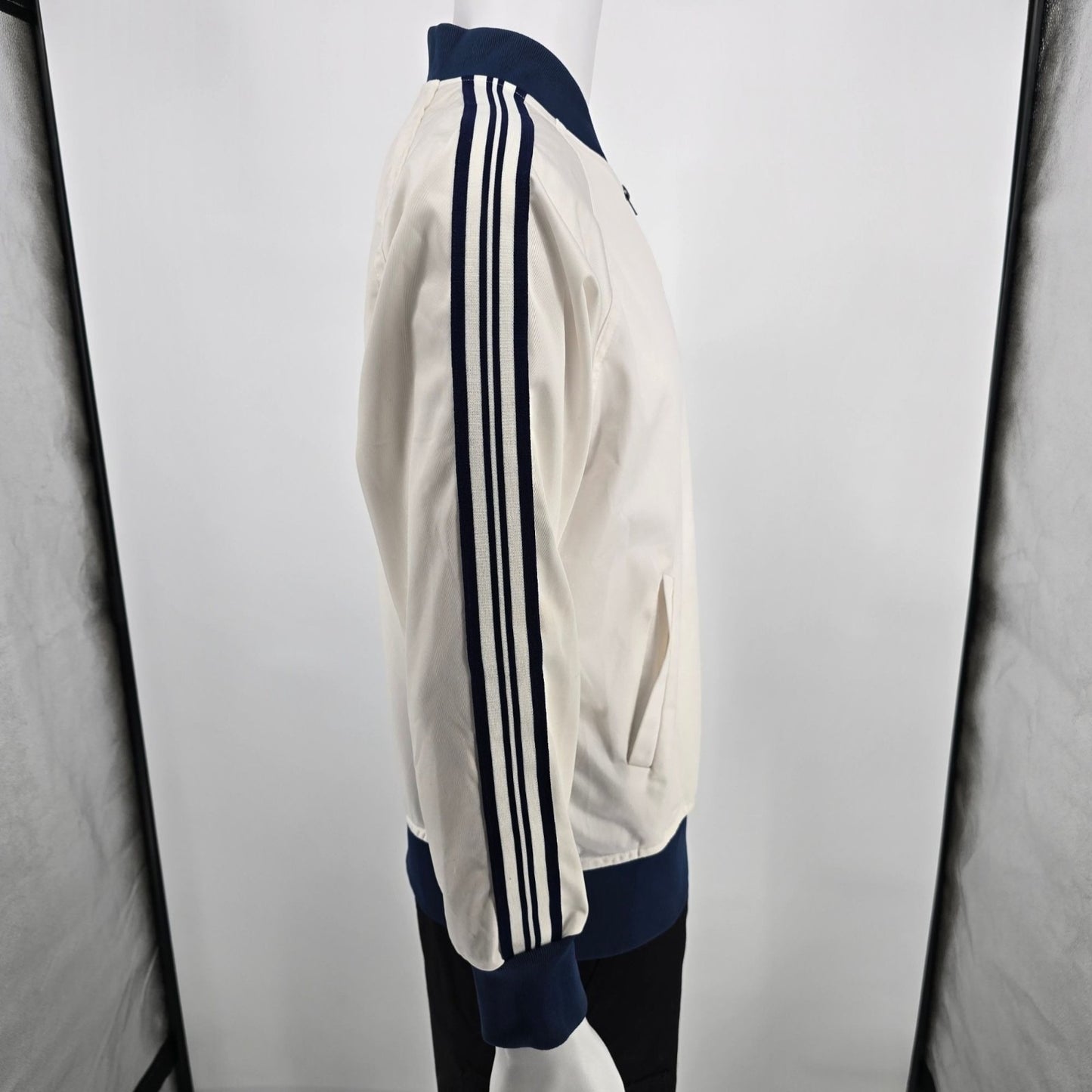 Vintage 1980s Winning Ways White/Navy Polyester Tricot Tennis Jacket (M)