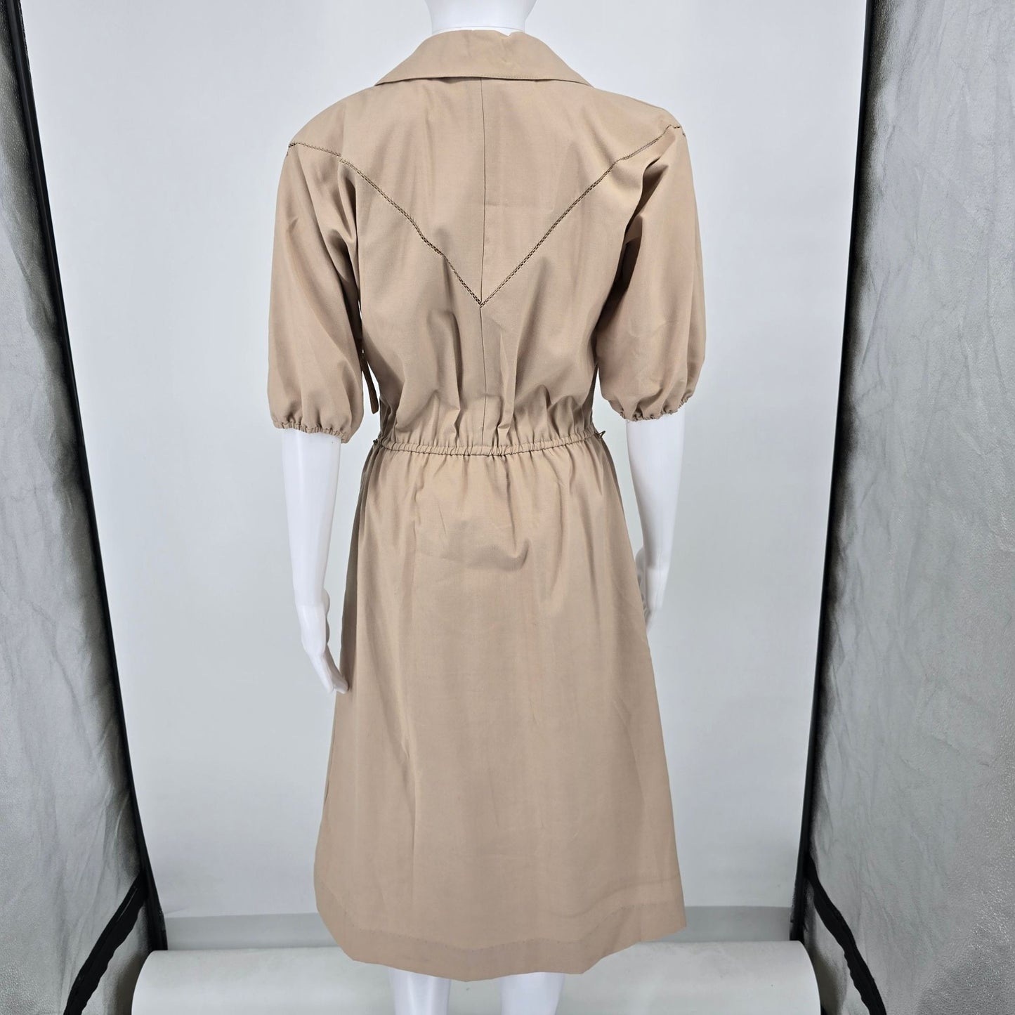 Vintage 1970s Toni Todd Khaki Elastic Waist Union Made Shirtwaist Midi Dress (M)